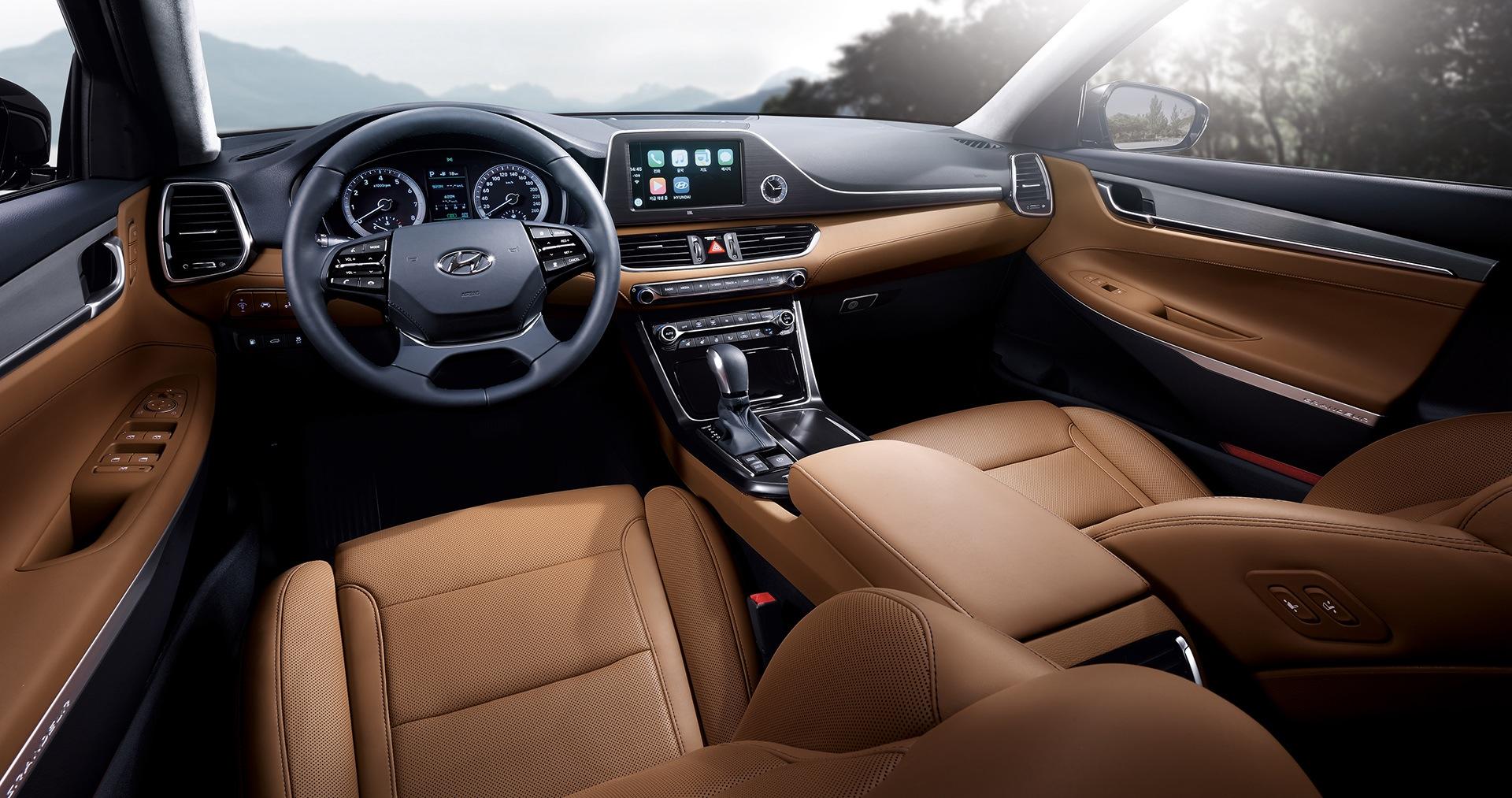 Hyundai AZERA