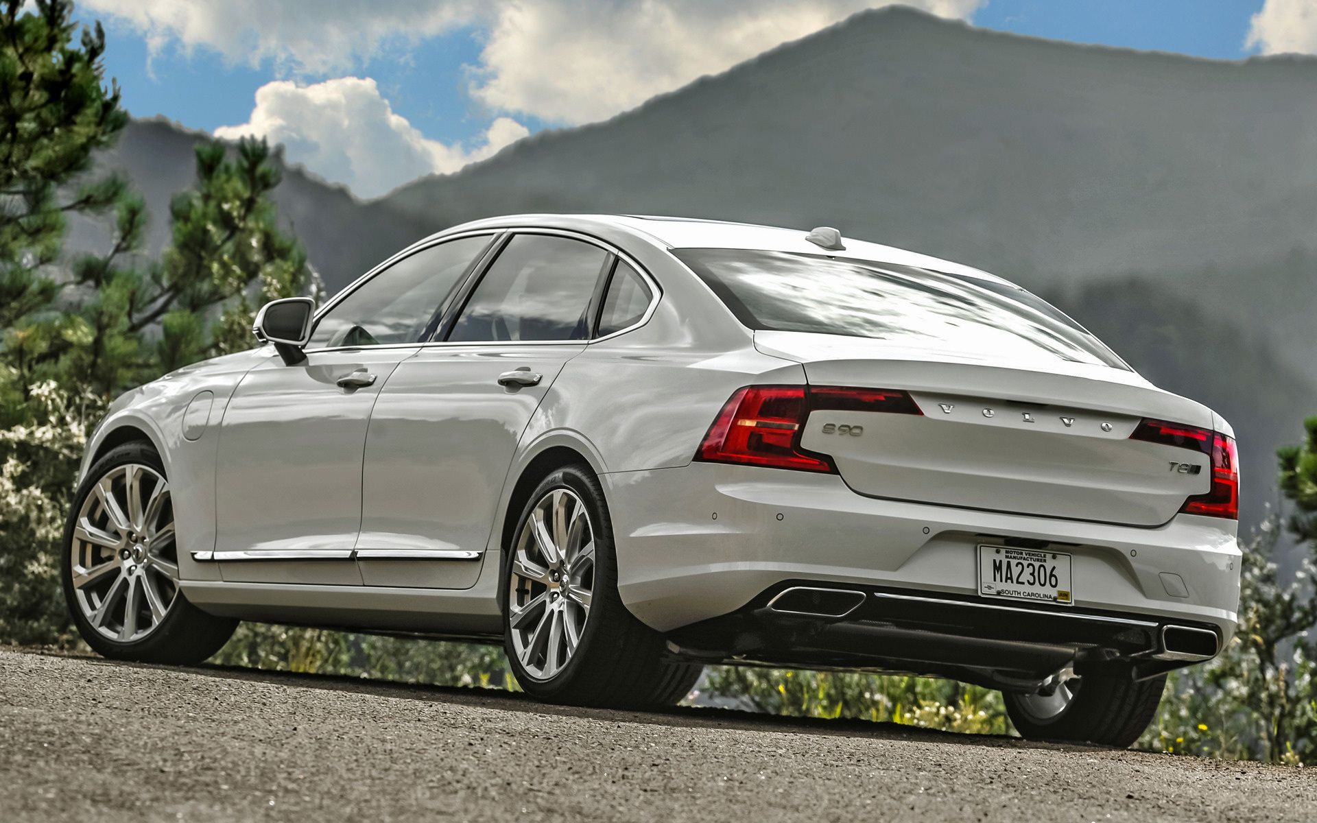 ولوو / Volvo S90