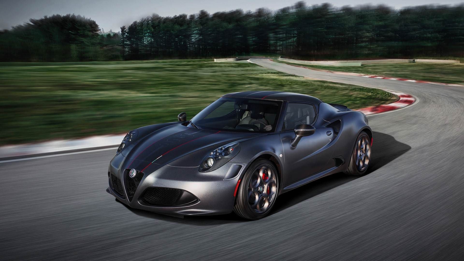 Alfa Romeo 4C / آلفا رومئو 4C