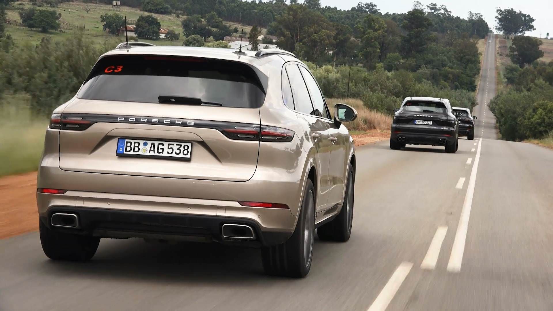 2019 PORSCHE CAYENNE E-HYBRID / پورشه کاین ای-هیبرید مدل 2019