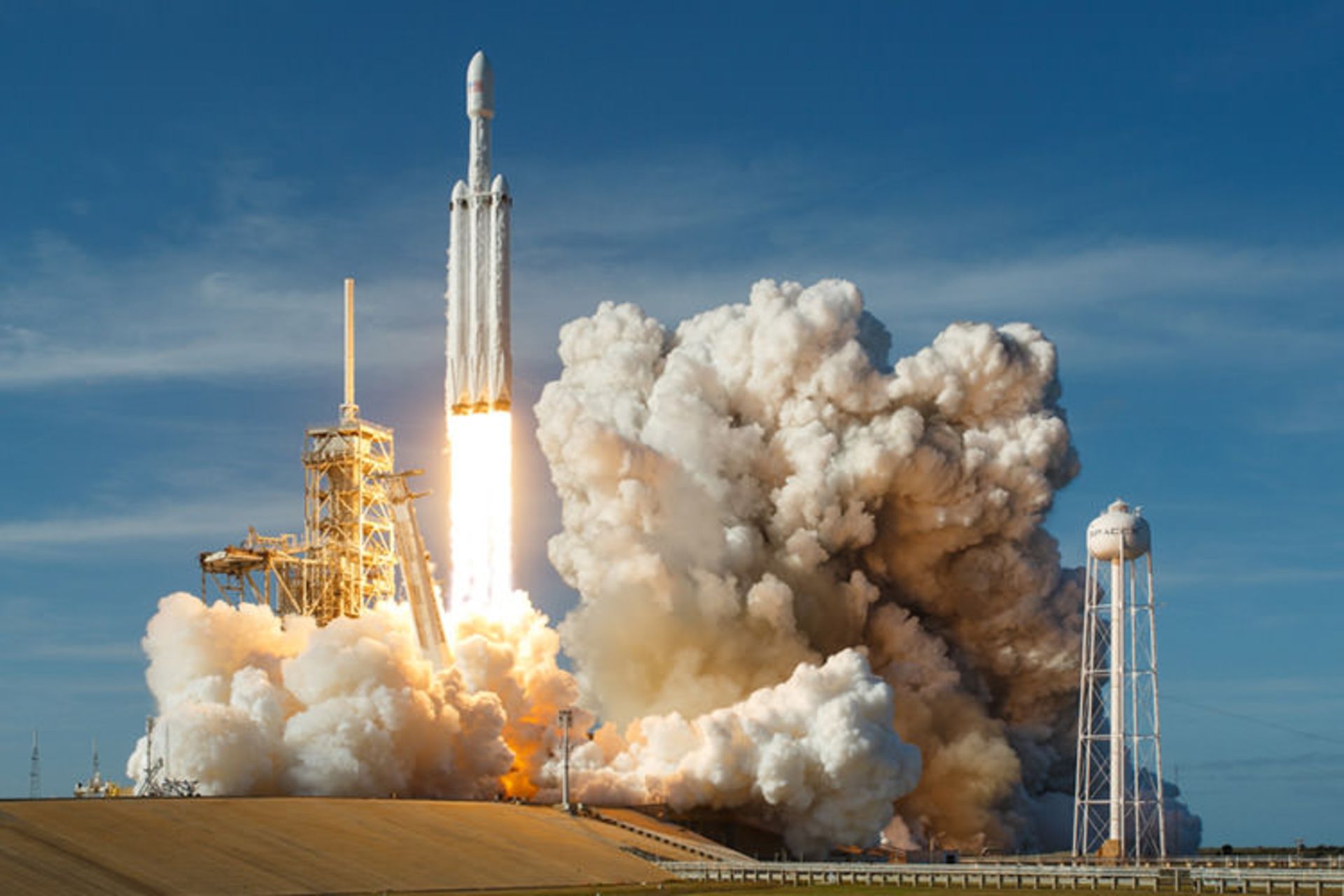 فالکون هوی / Falcon Heavy