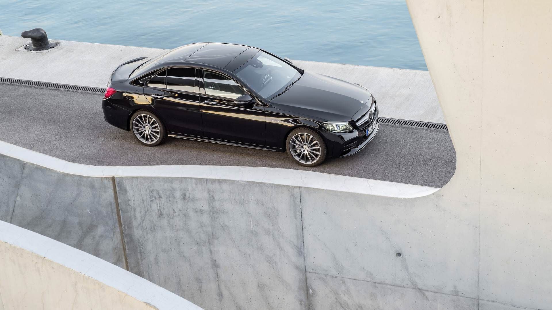 2019 Mercedes-AMG C43 / سدان مرسدس AMG C43 مدل 2019