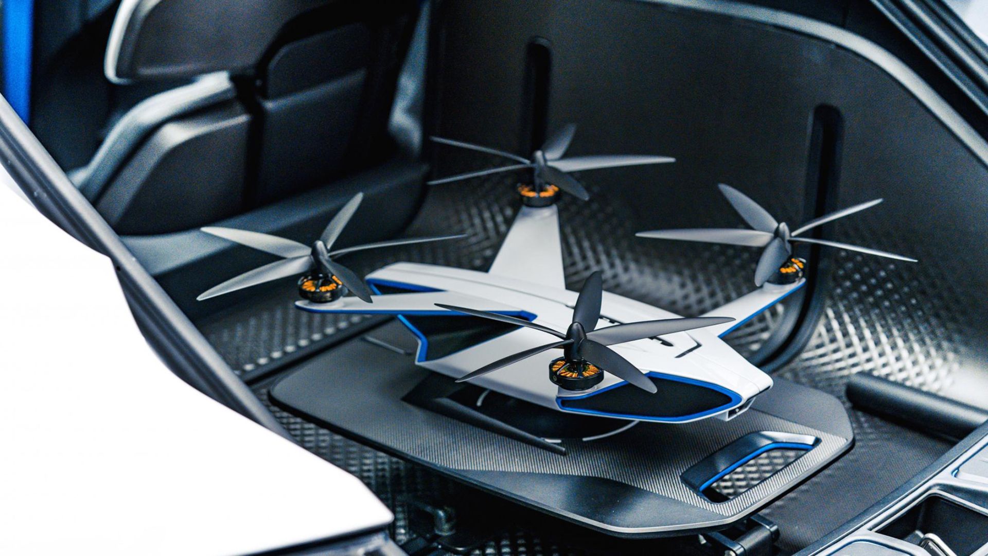 Porsche Mission E Cross Turismo Concept