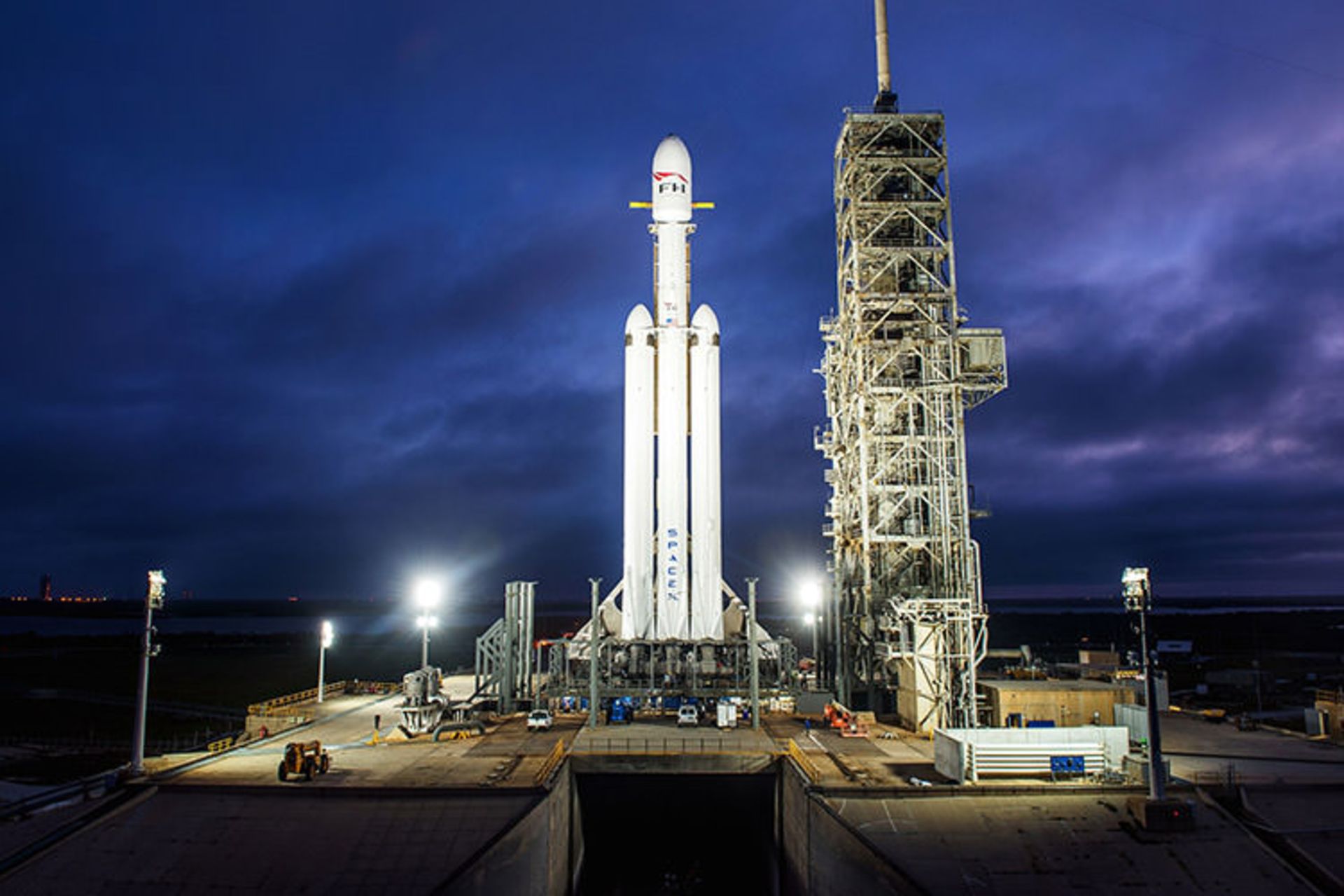 فالکون هوی / Falcon Heavy