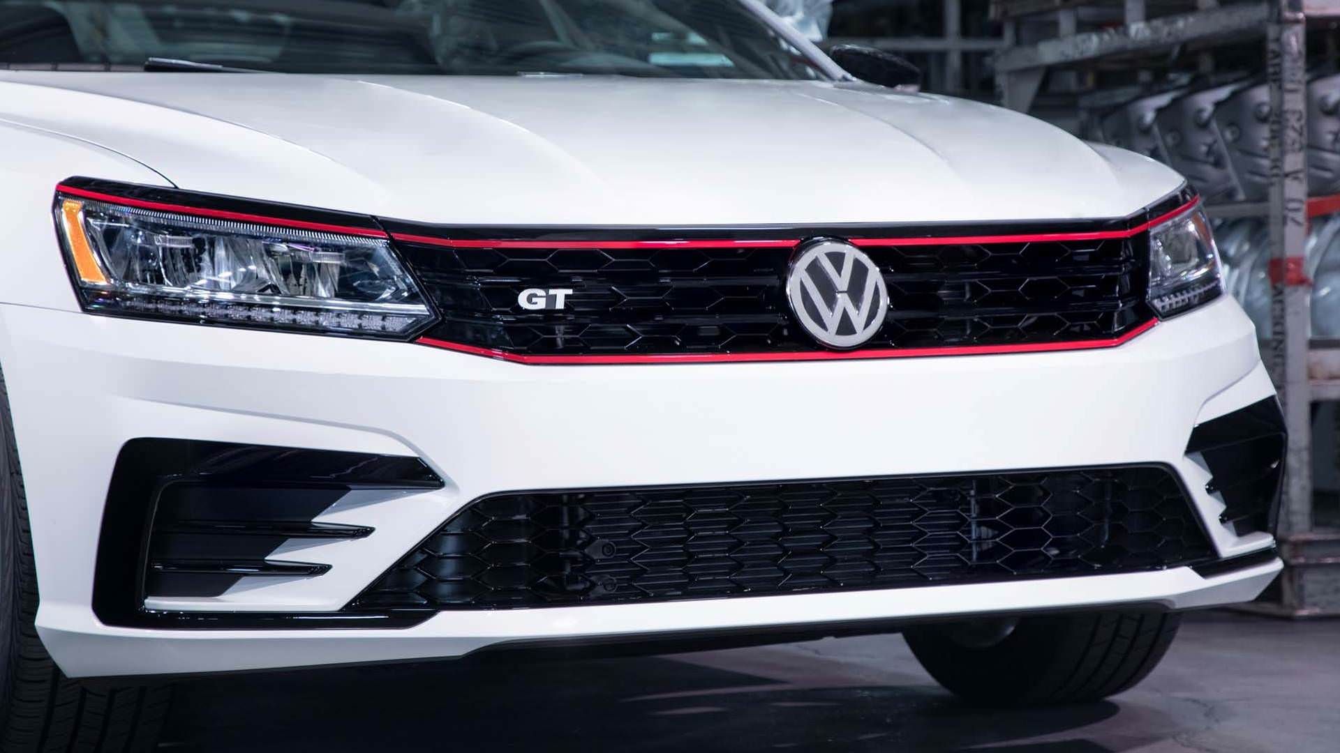 Volkswagen Passat GT / فولکس‌واگن پاسات GT