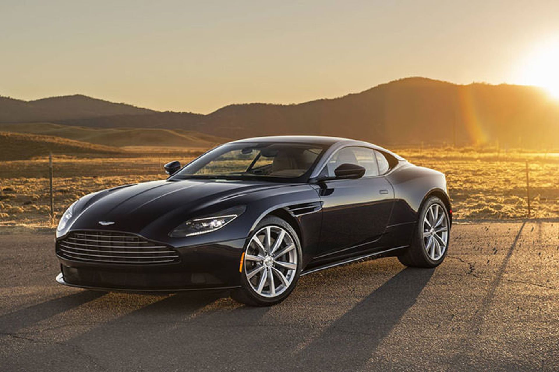 ASTON MARTIN DB11 / استون مارتین DB11