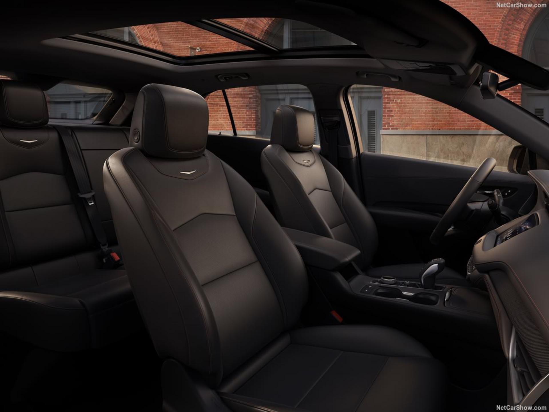 Cadillac XT4 / کادیلاک