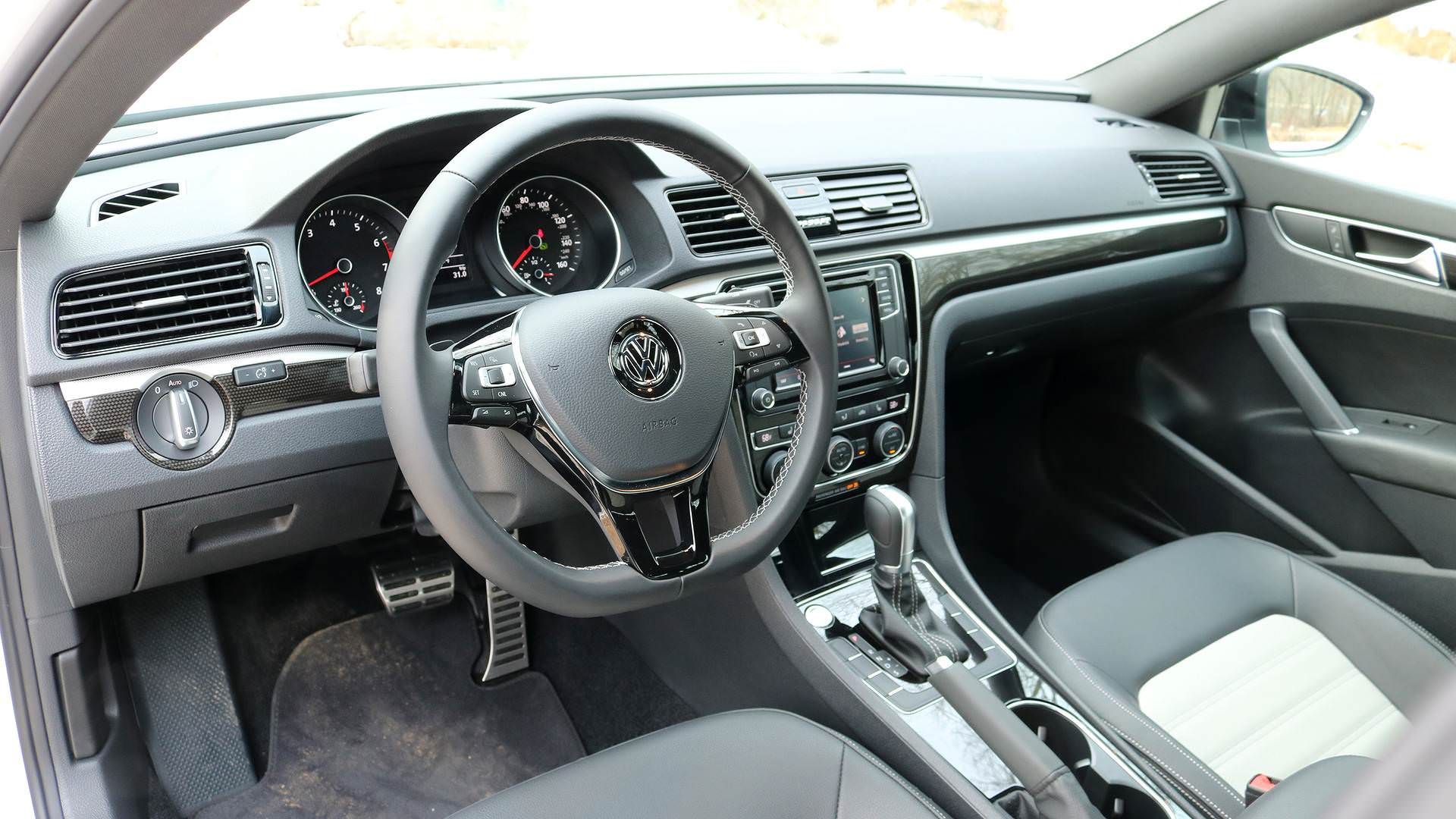 2018 Volkswagen Passat GT / فولکس‌واگن پاسات GT مدل 2018