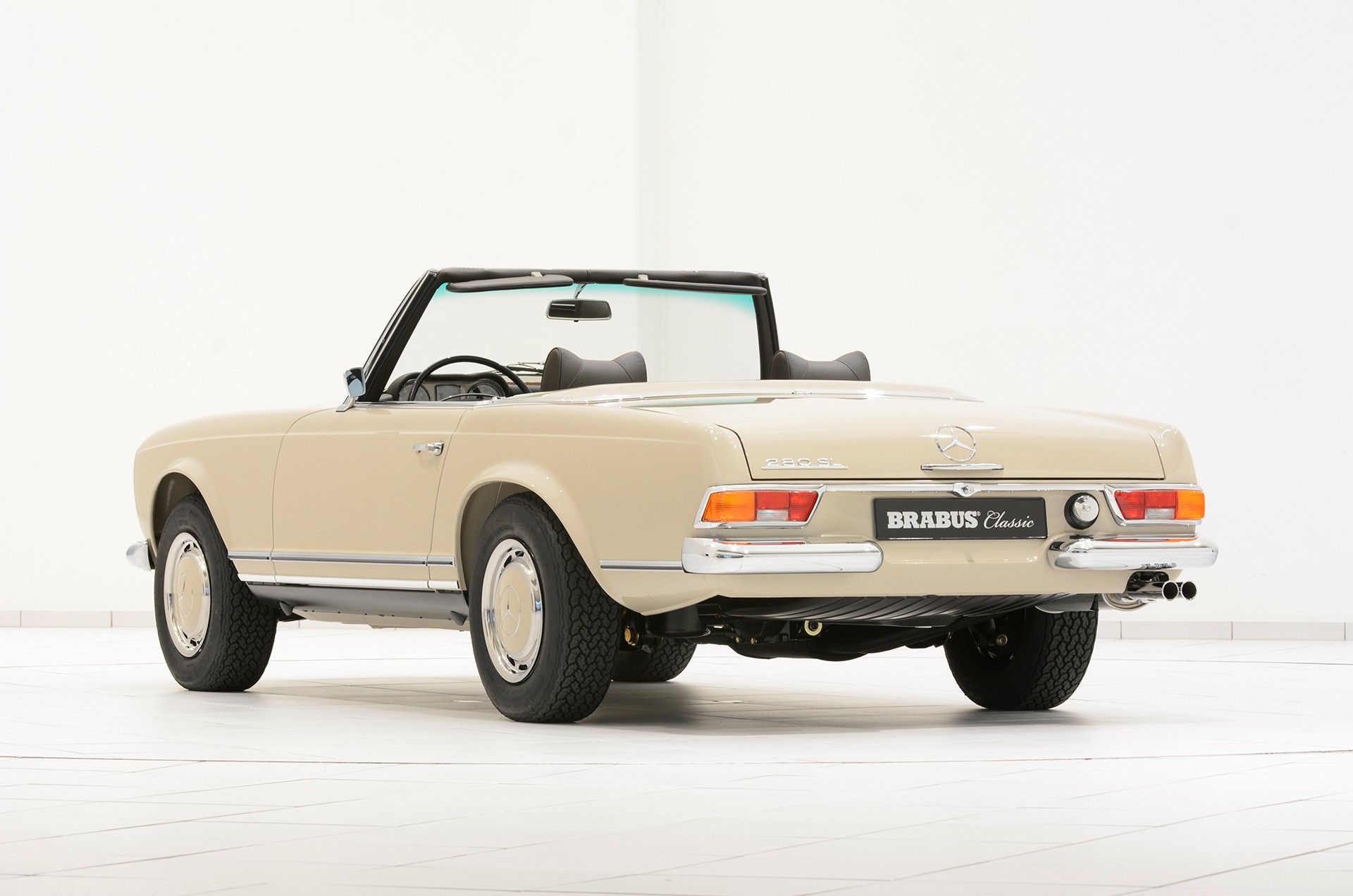 Mercedes Benz classic  280 SL