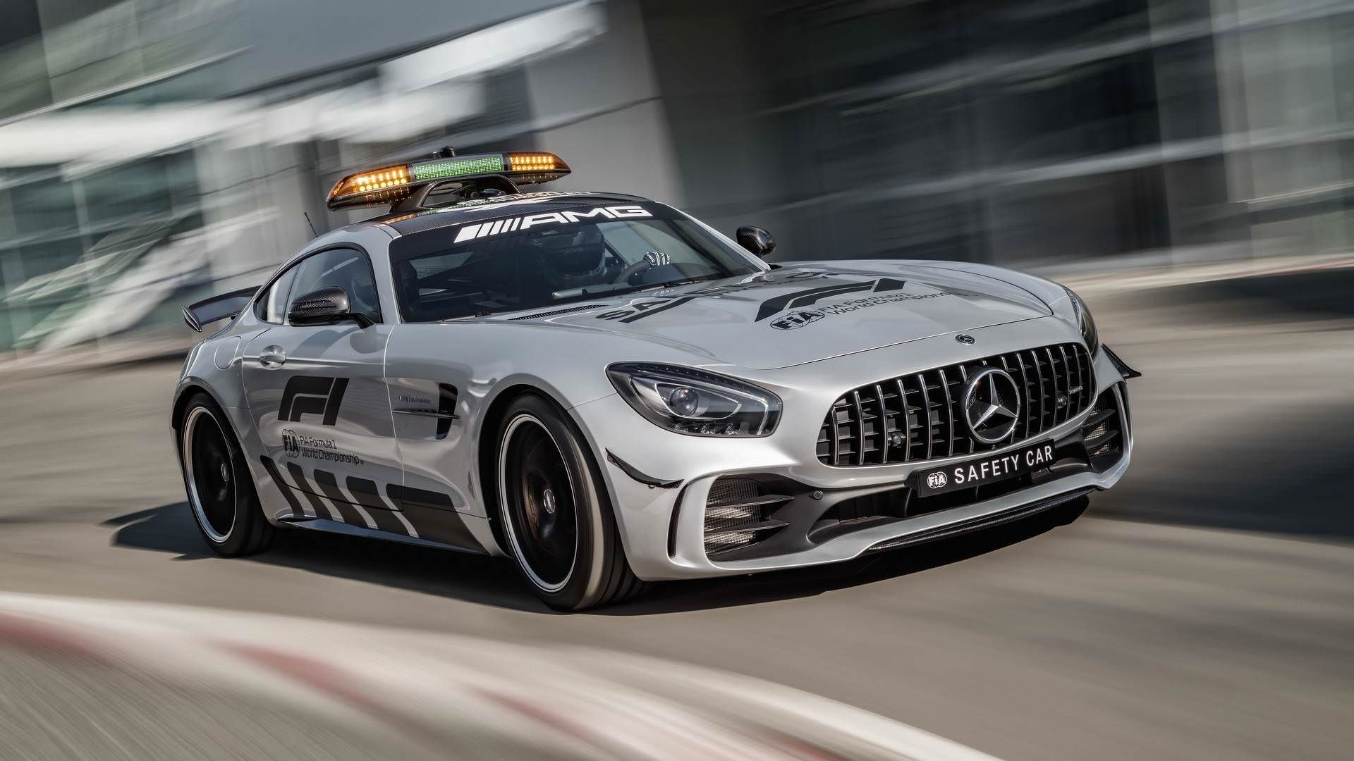 مرسدس خودروی ایمنی فرمول یک / AMG GT R F1 Safety Car