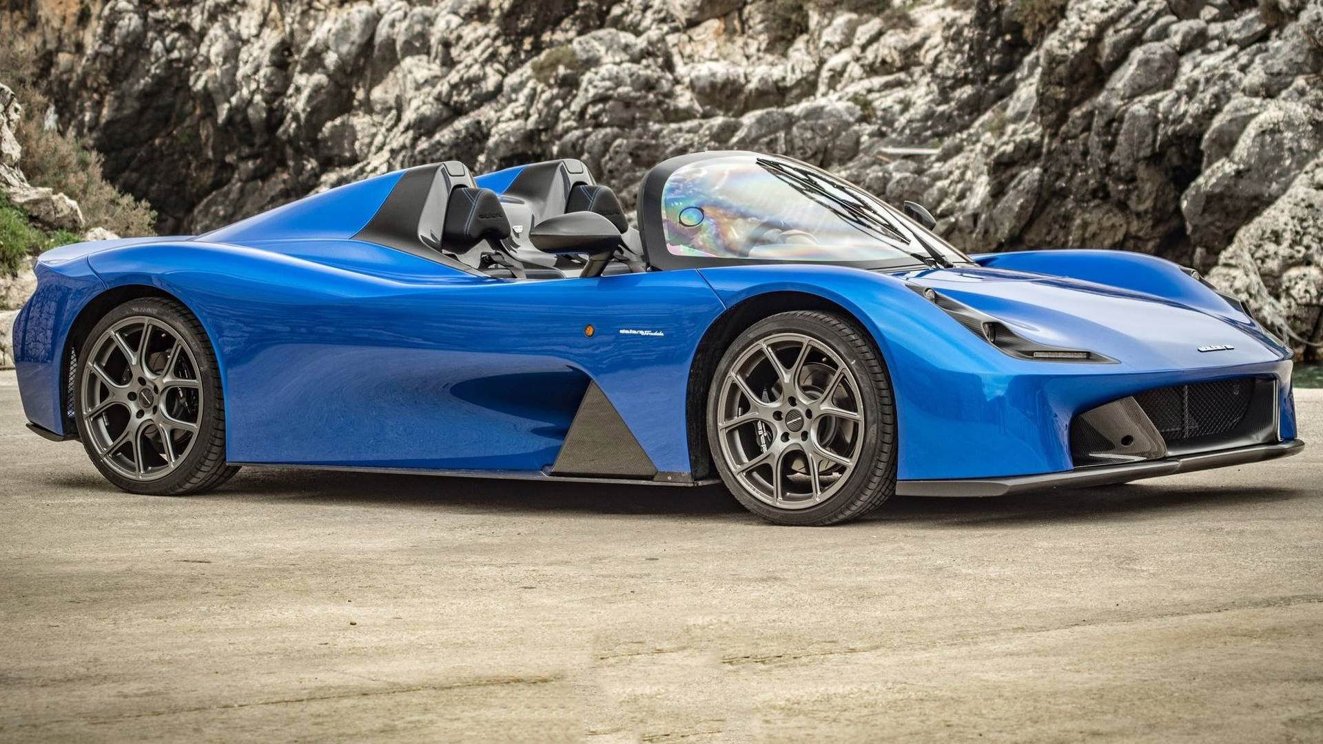 DALLARA STRADALE 2018 / سوپراسپرت دالارا استراداله