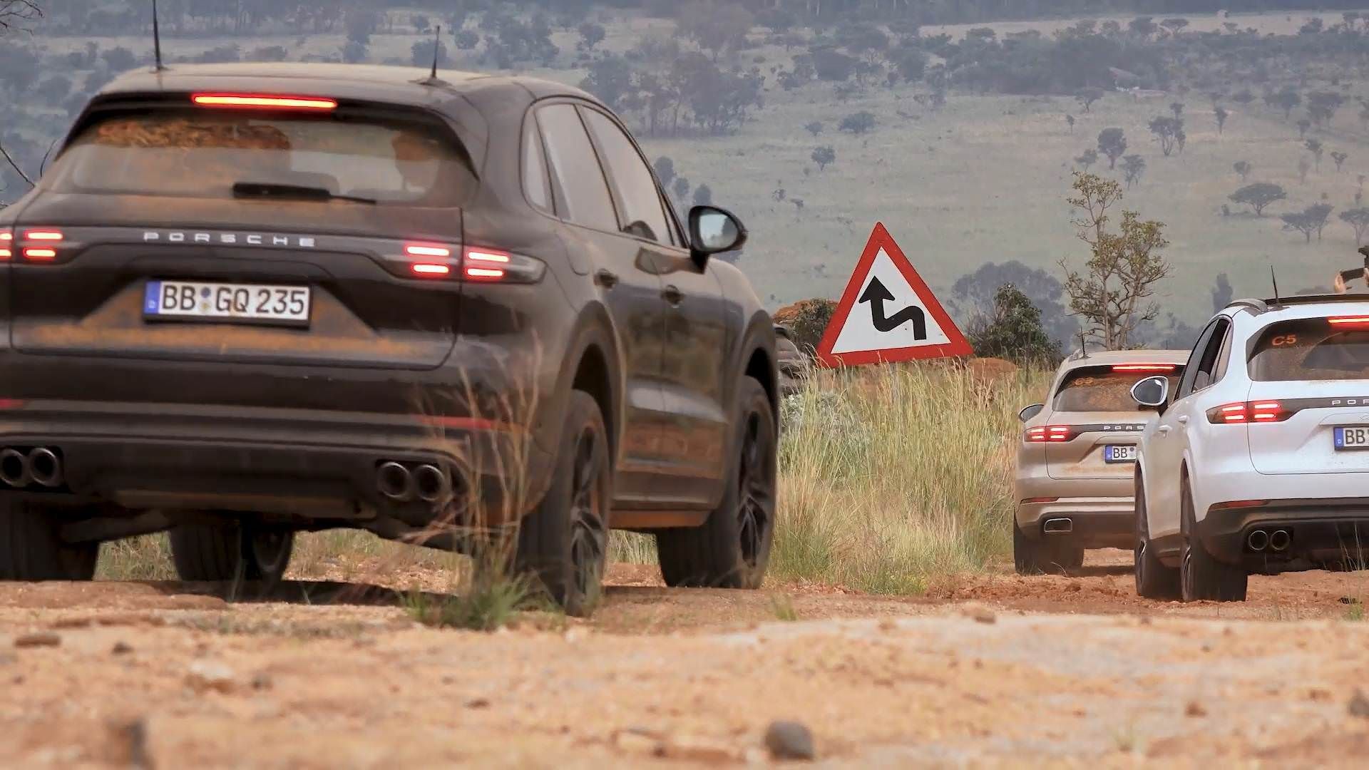 2019 PORSCHE CAYENNE E-HYBRID / پورشه کاین ای-هیبرید مدل 2019