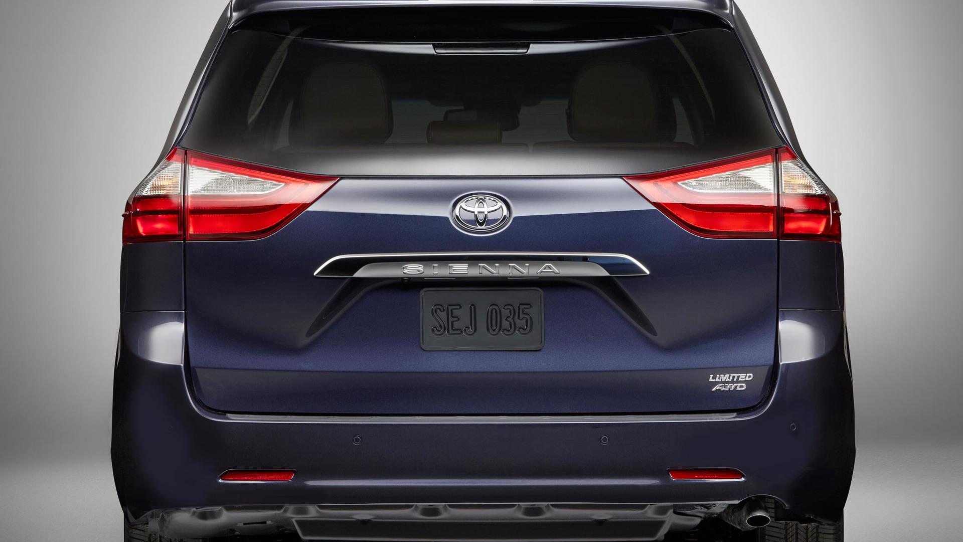 Toyota Sienna / تویوتا سینا