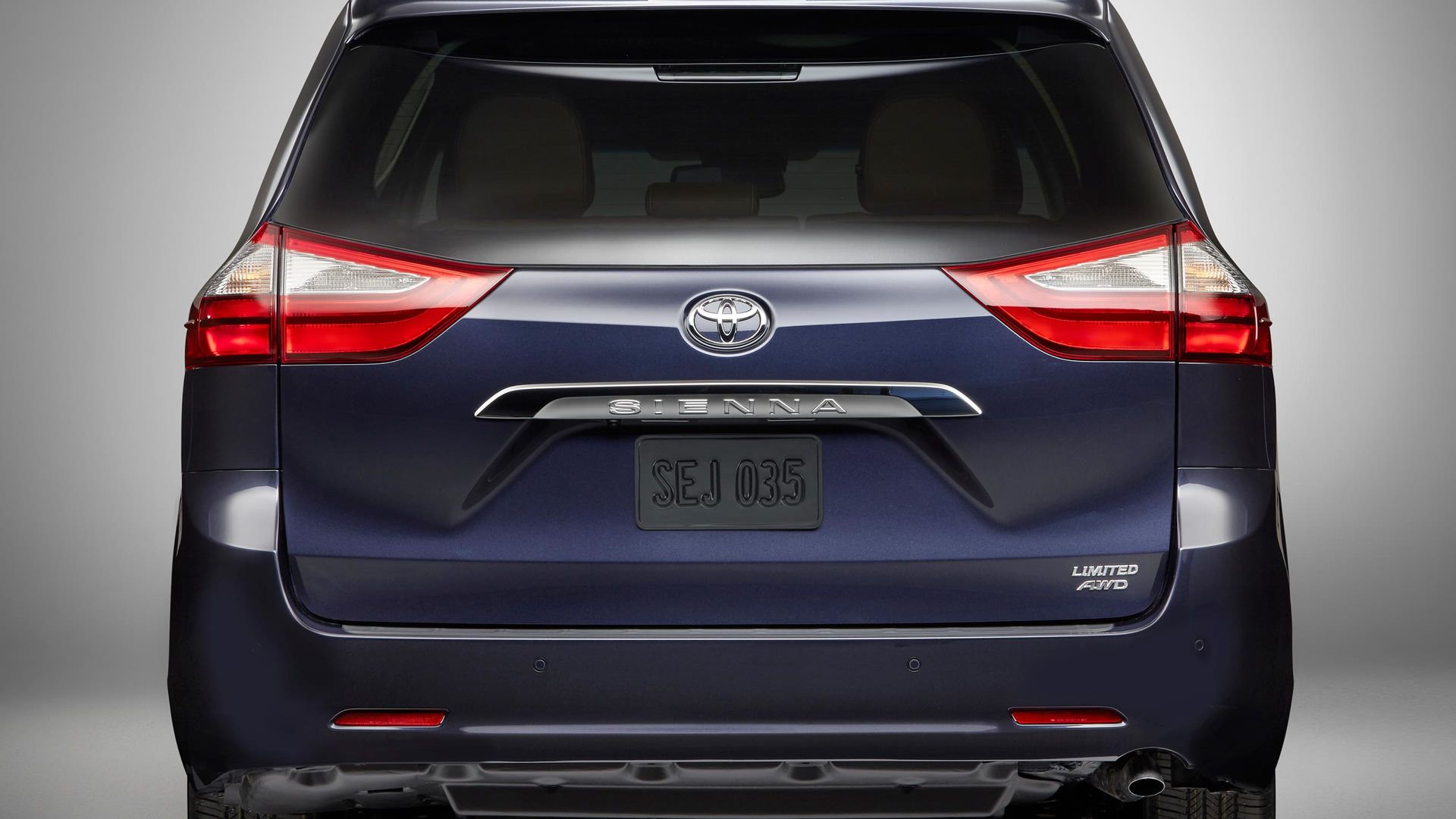 Toyota Sienna / تویوتا سینا