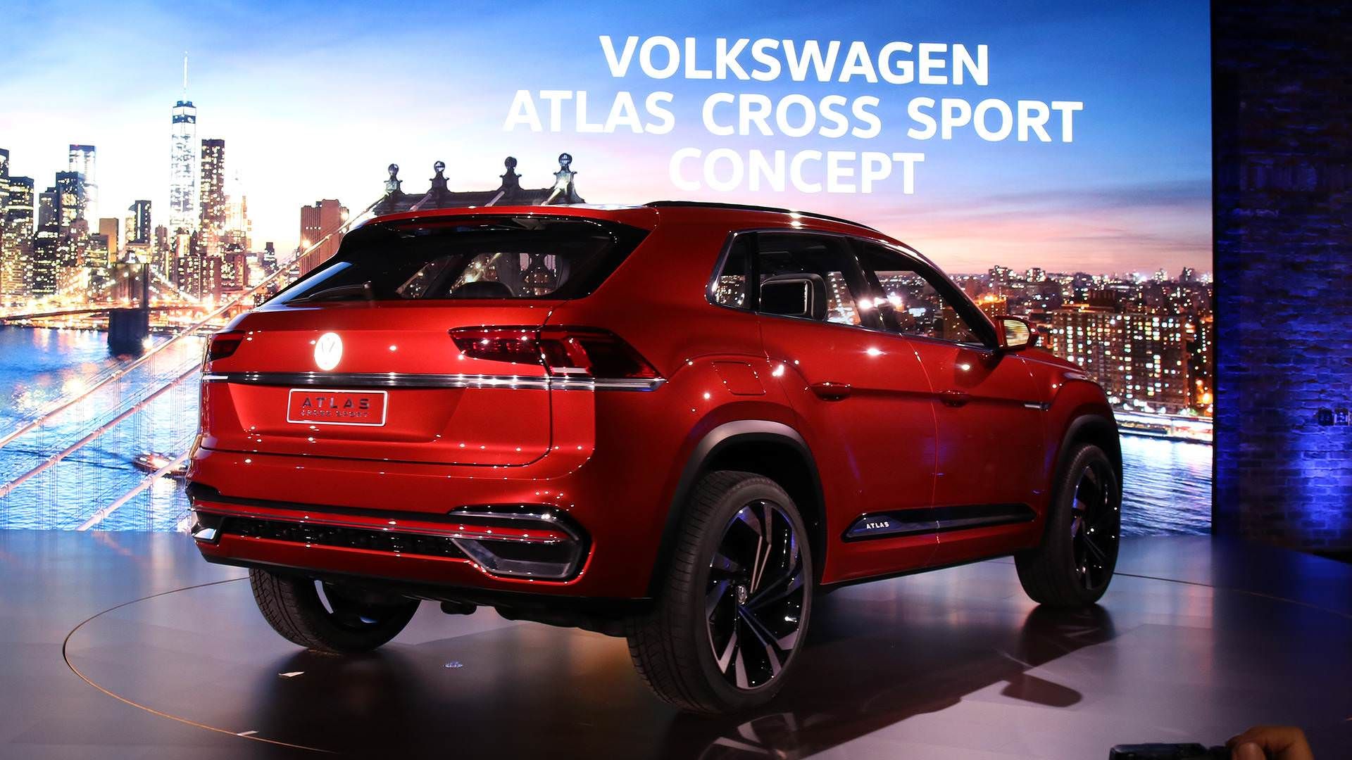 فولکس واگت اطلس کراس اسپرت / VW Atlas Cross Sport