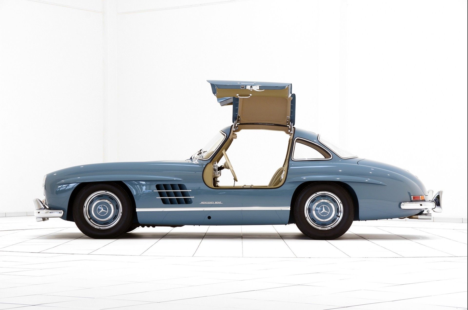 Mercedes Benz classic  300 SL