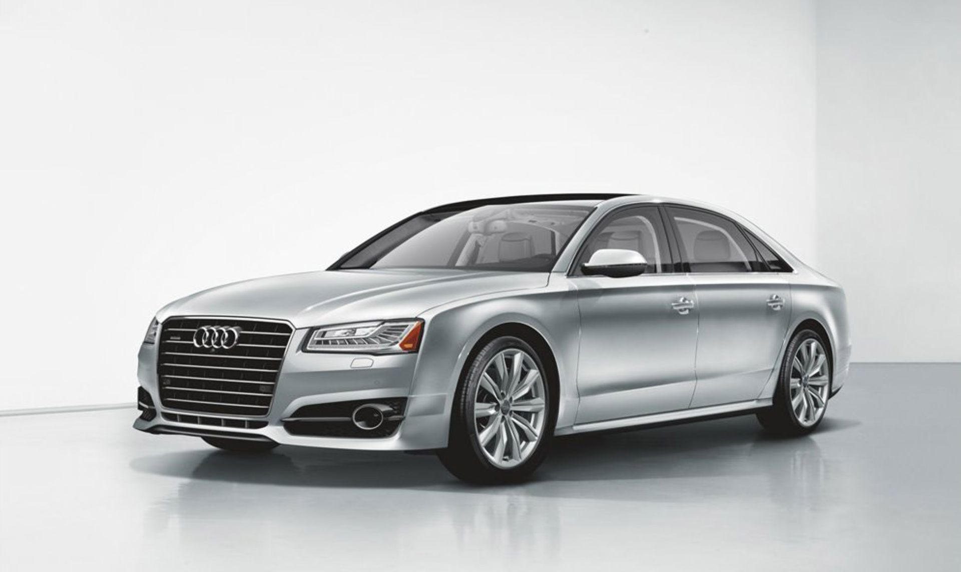 آئودی / Audi A8