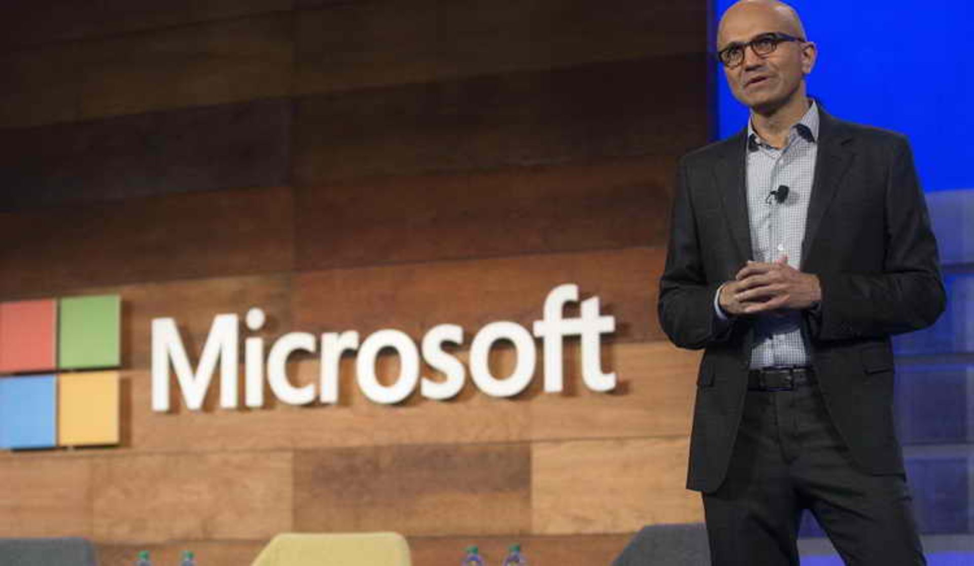  Satya Nadella