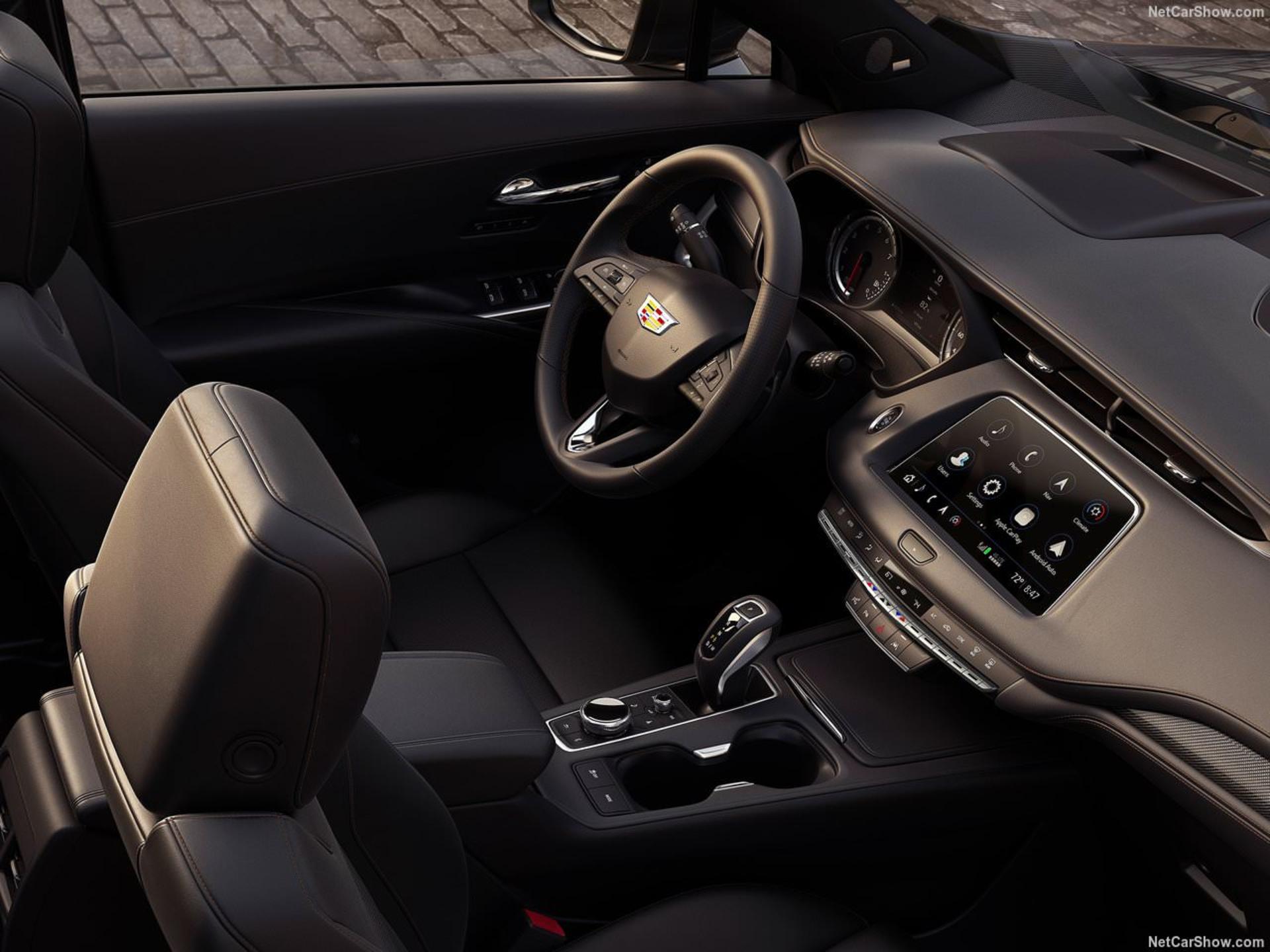Cadillac XT4 / کادیلاک