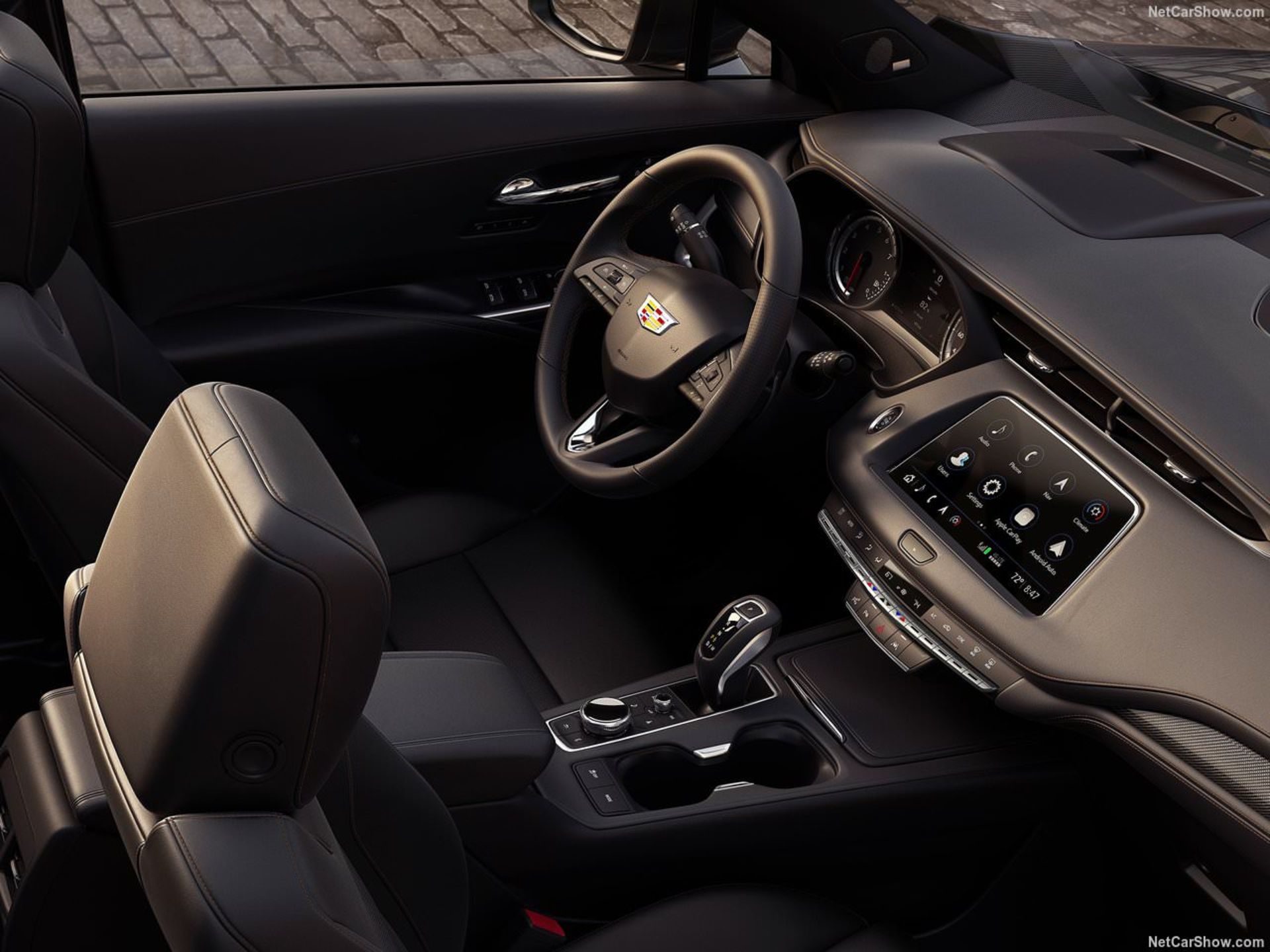 Cadillac XT4 / کادیلاک