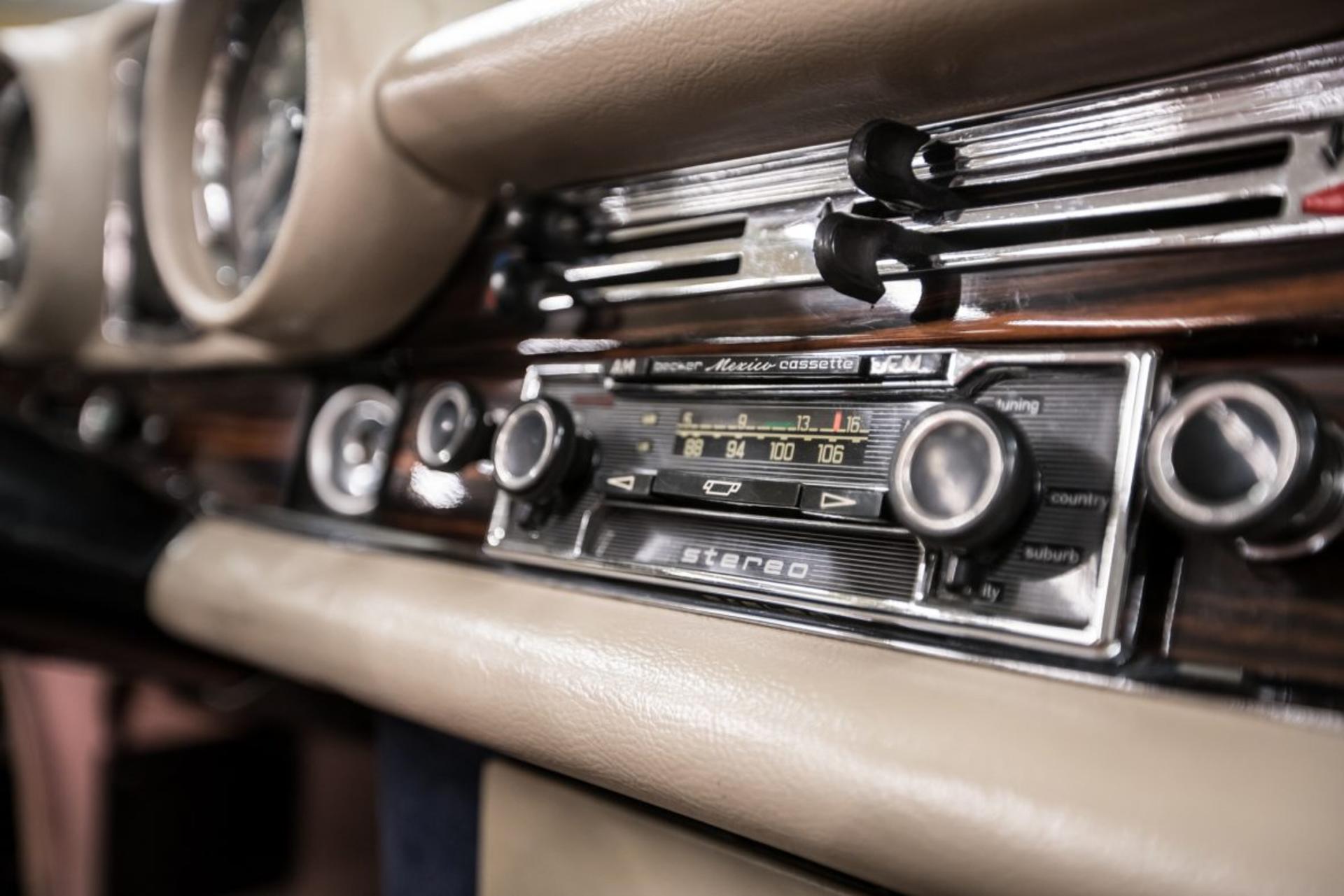 مرسدس بنز 280 SE کابریولت 3.5/Mercedes Benz 280 SE 3.5 Cabriolet (W111)