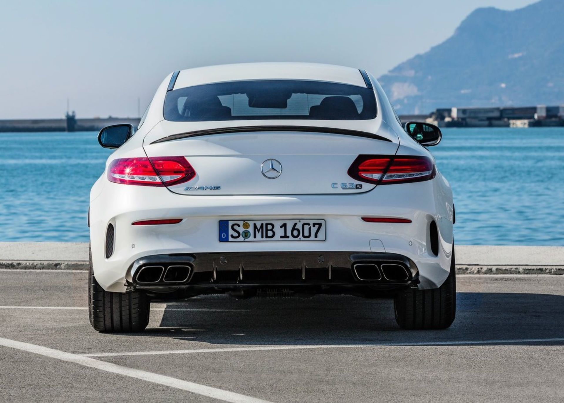 Mercedes-Benz C63 S AMG Coupe