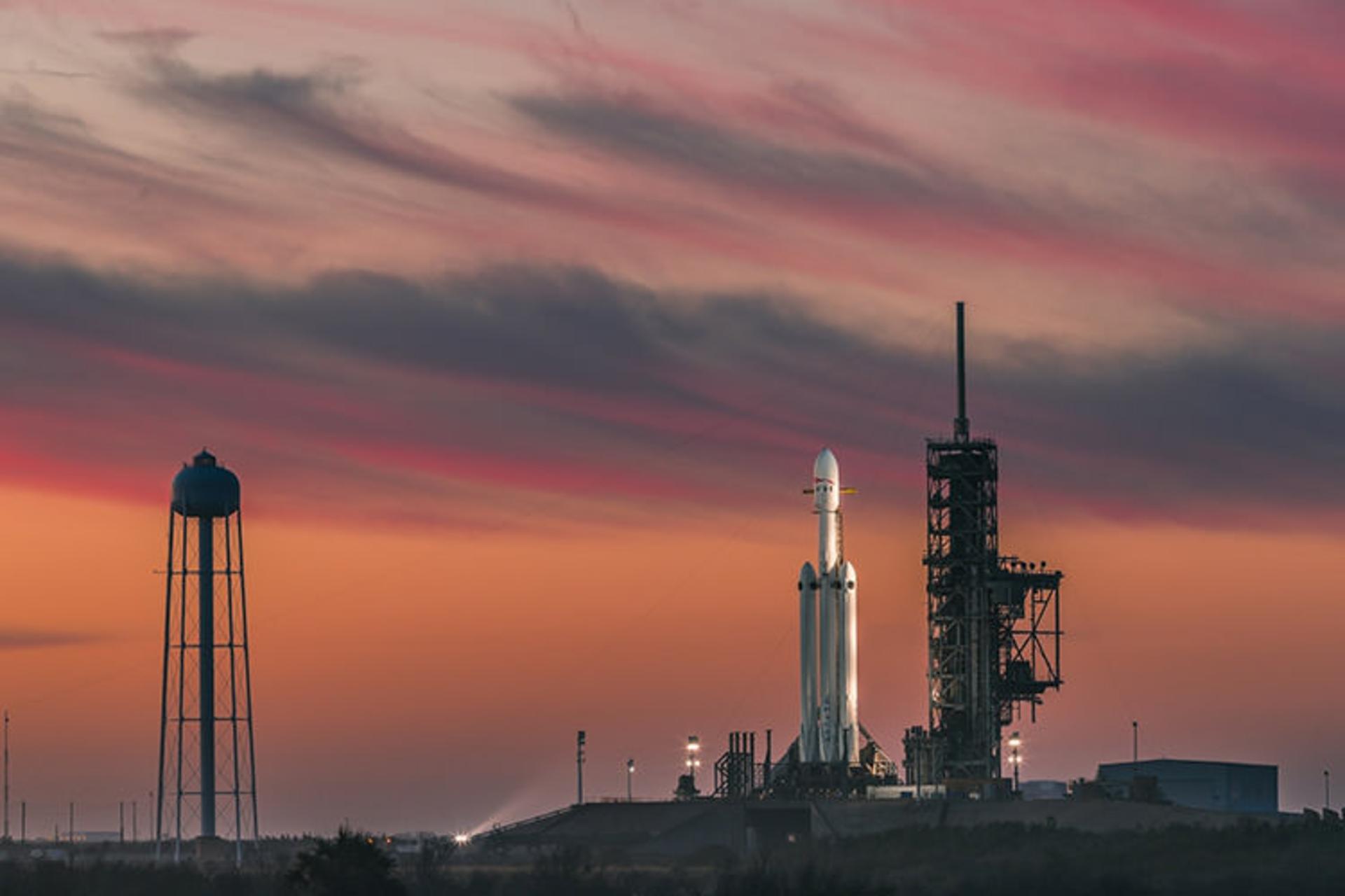 فالکون هوی / Falcon Heavy