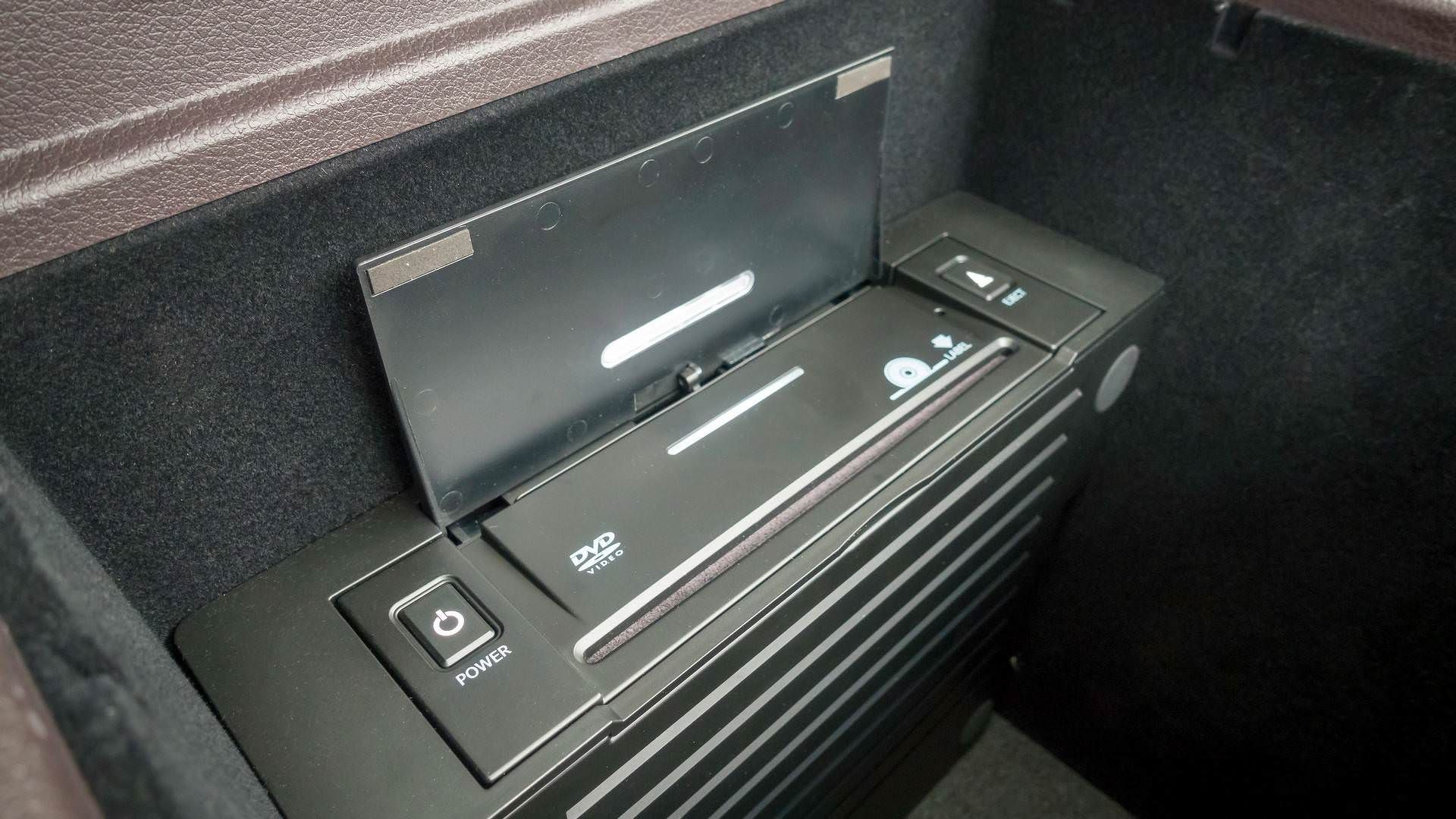 2019 Kia Sedona / کیا سدونا واگن مدل 2019