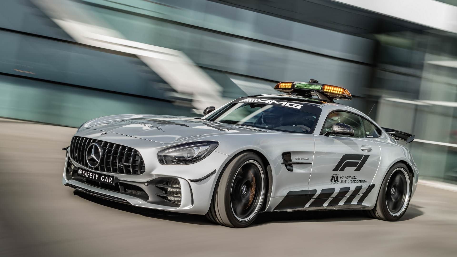 مرسدس خودروی ایمنی فرمول یک / AMG GT R F1 Safety Car