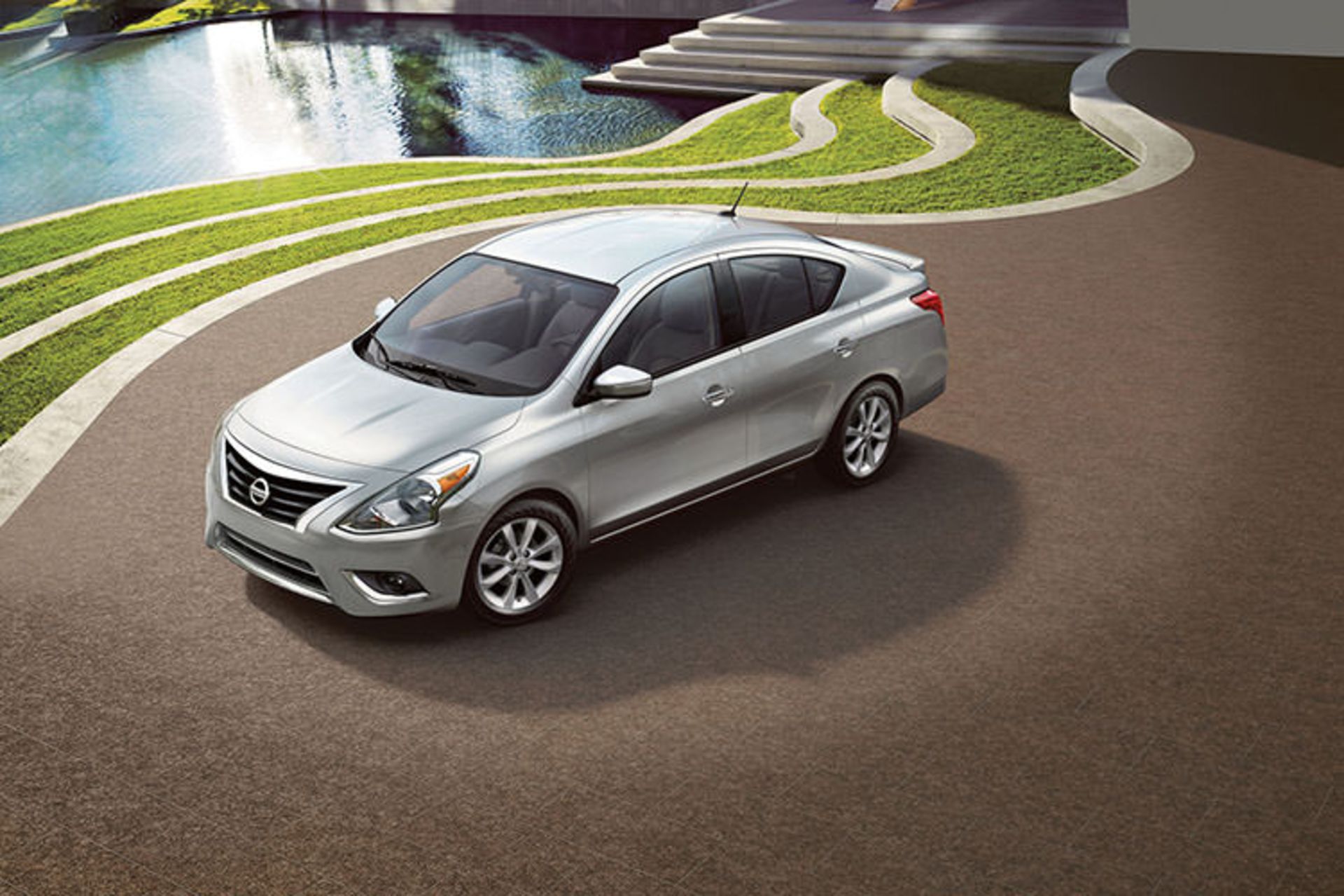 Nissan Versa / نیسان ورسا