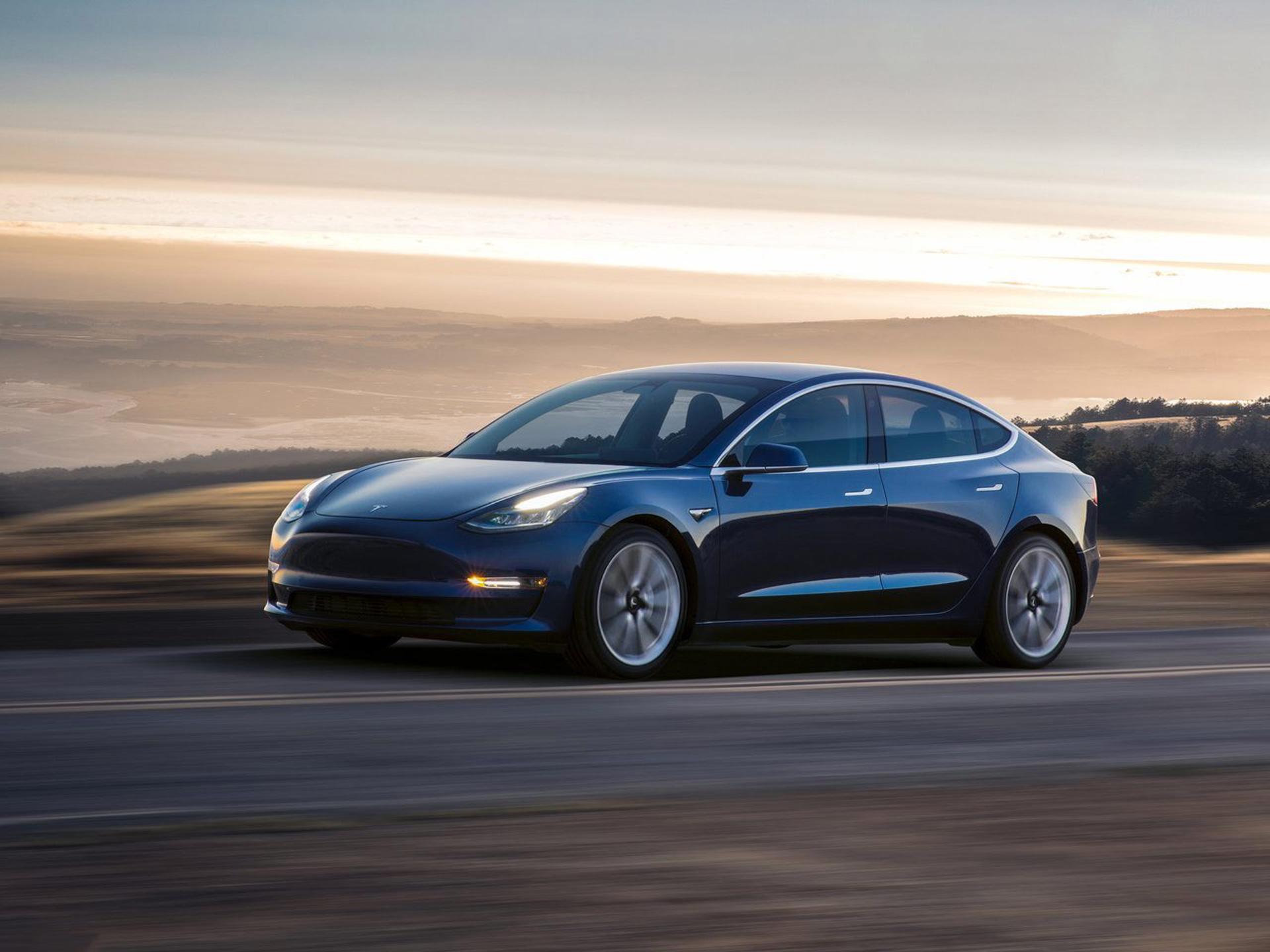 Tesla Model 3 / تسلا