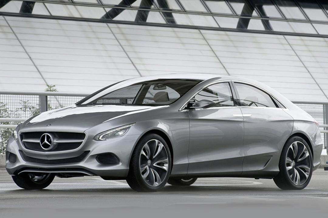 Mercedes Benz F800