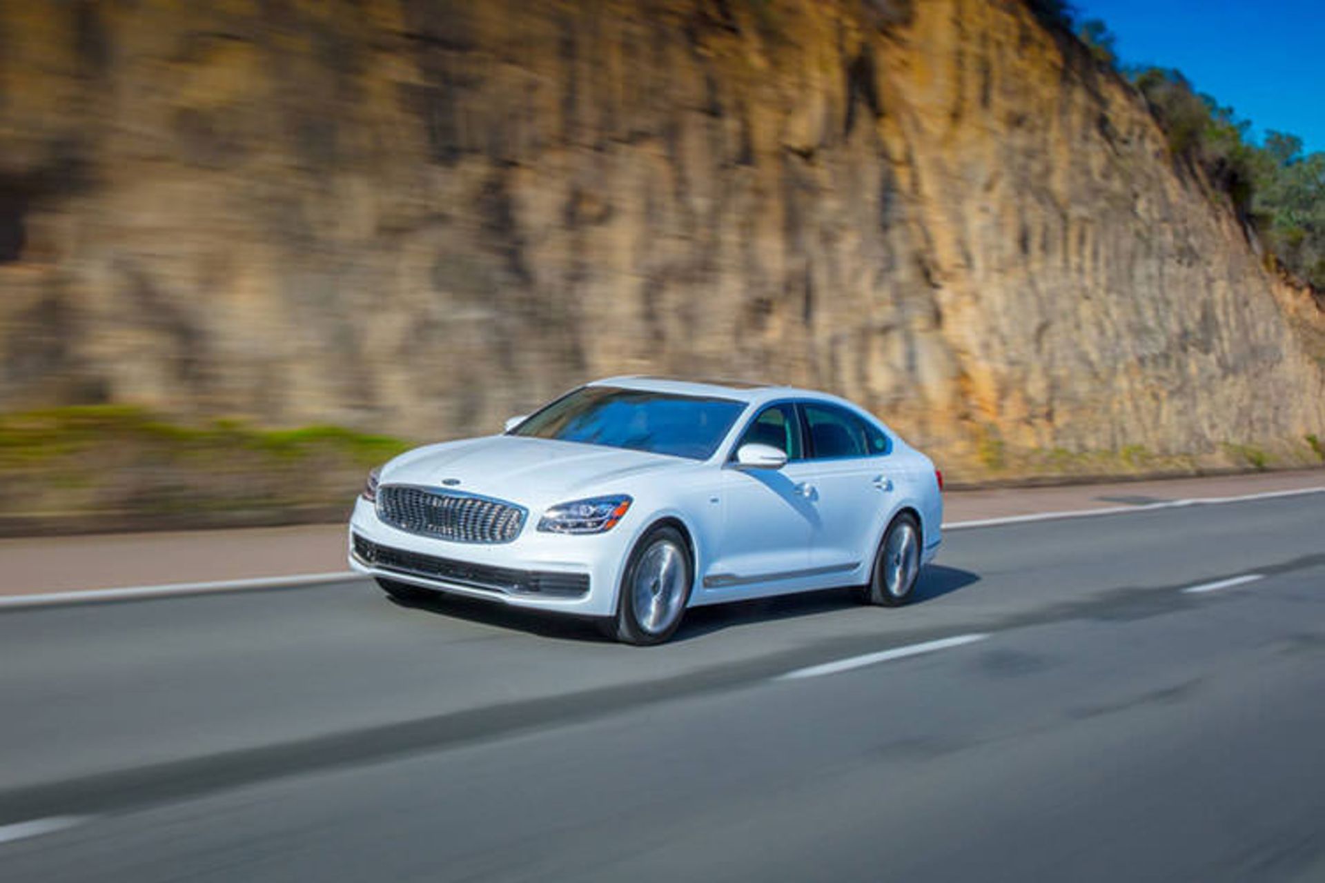 2019 Kia K900 / سدان کیا K900 مدل 2019