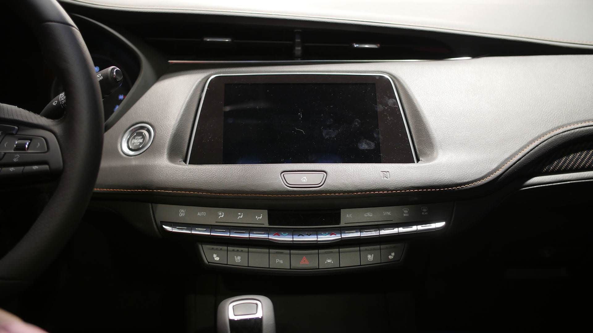 Cadillac XT4 / کادیلاک