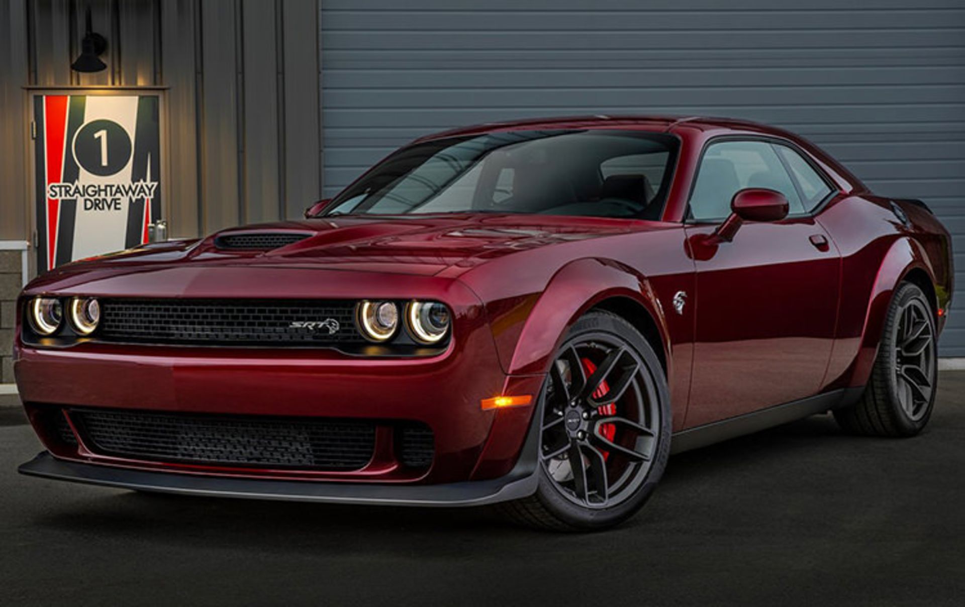 Dodge Challenger / دوج چلنجر