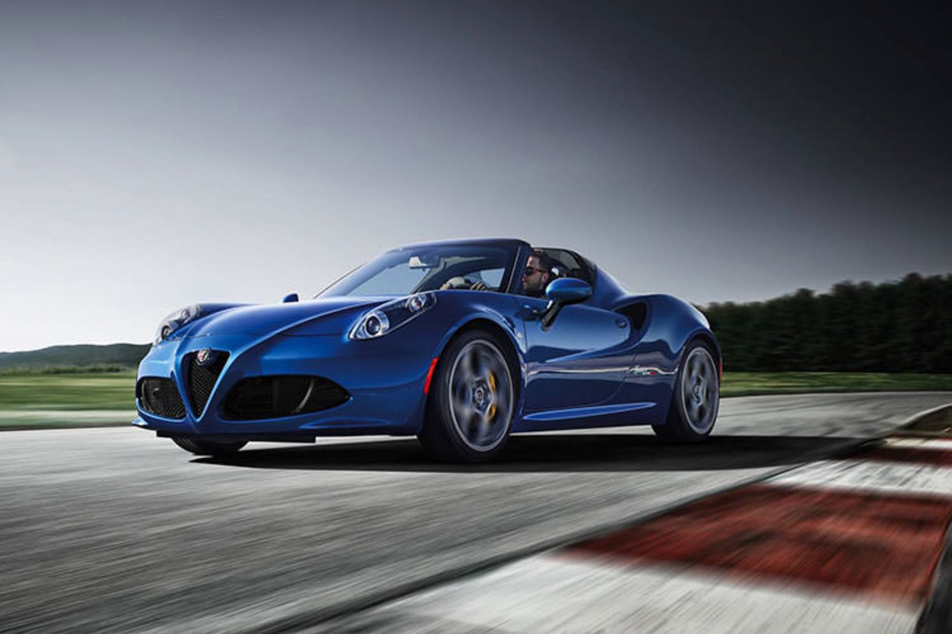 Alfa Romeo 4C / آلفا رومئو 4C
