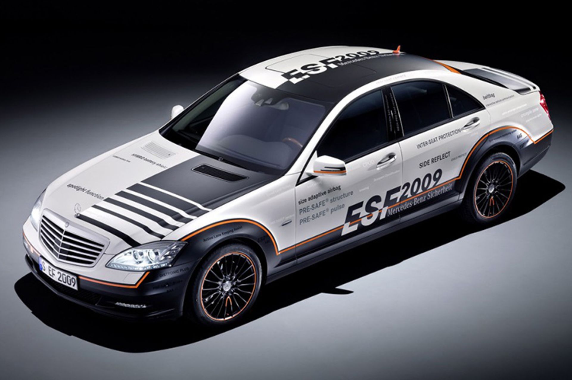 Mercedes Benz ESF S400