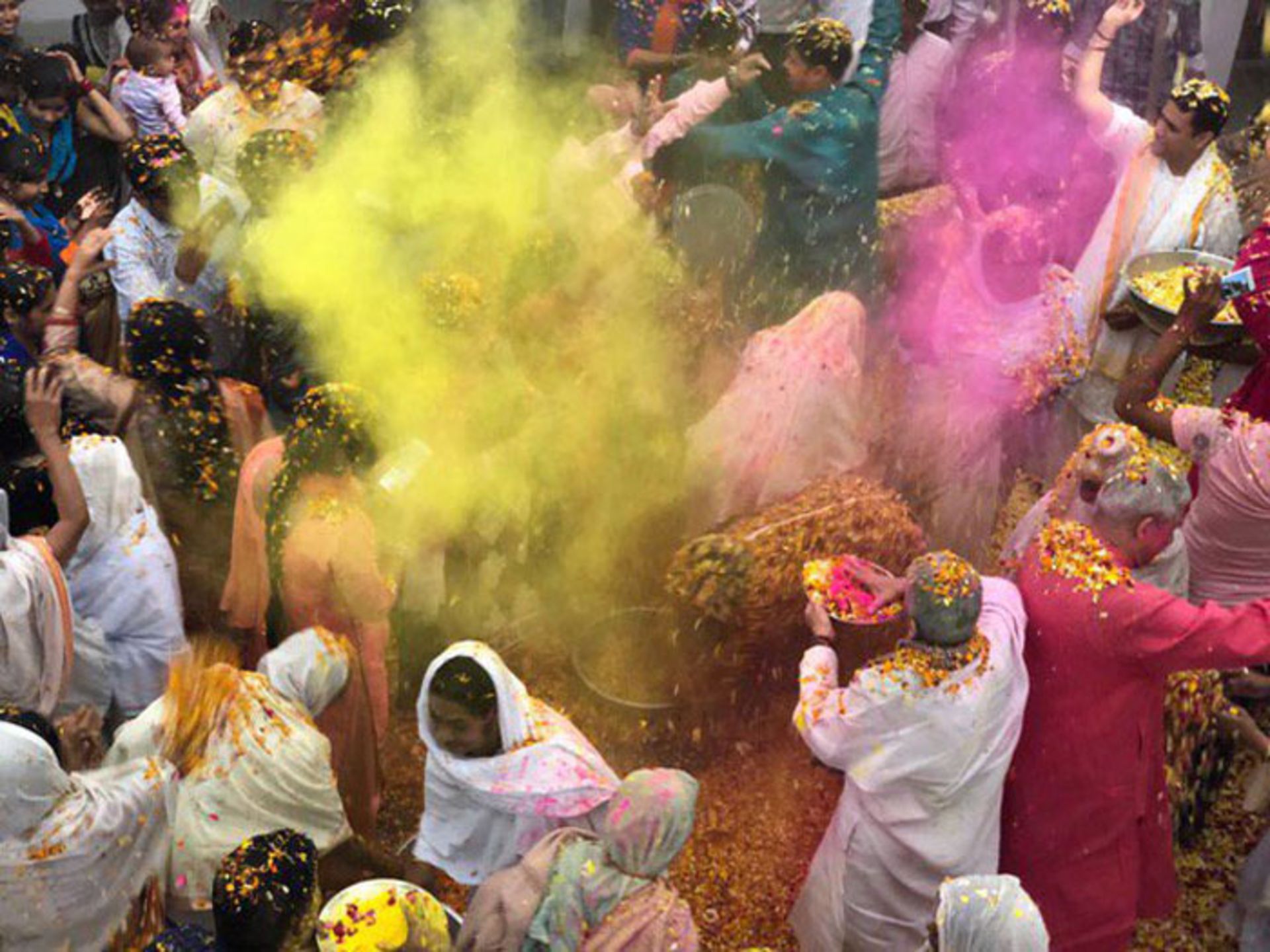 عکس مراسم رنگ پاشی هند