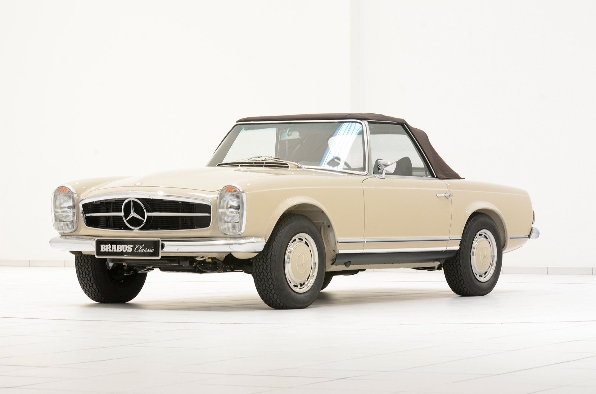 Mercedes Benz classic  280 SL