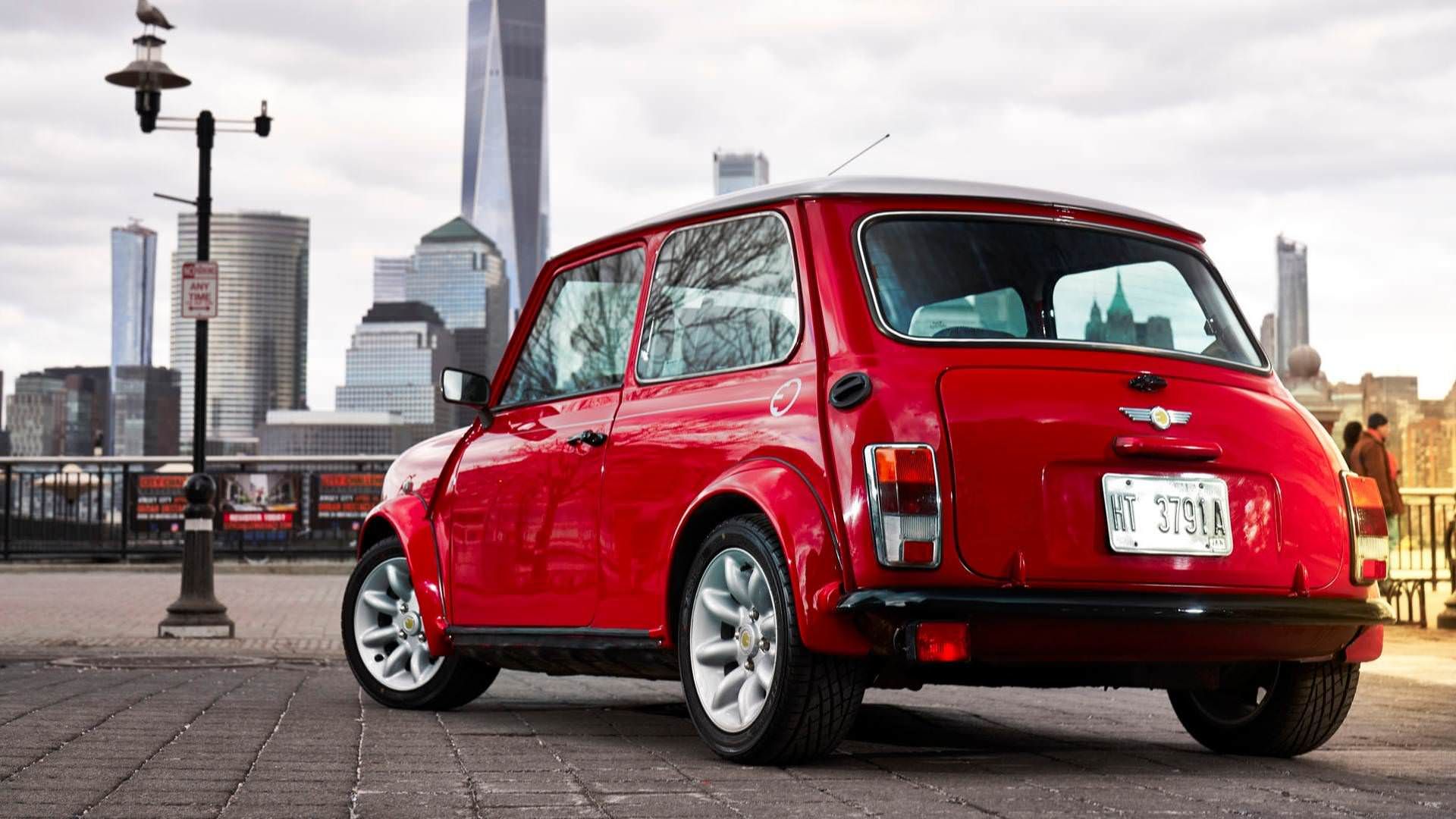 classic Mini Electric / خودروی کلاسیک الکتریکی مینی