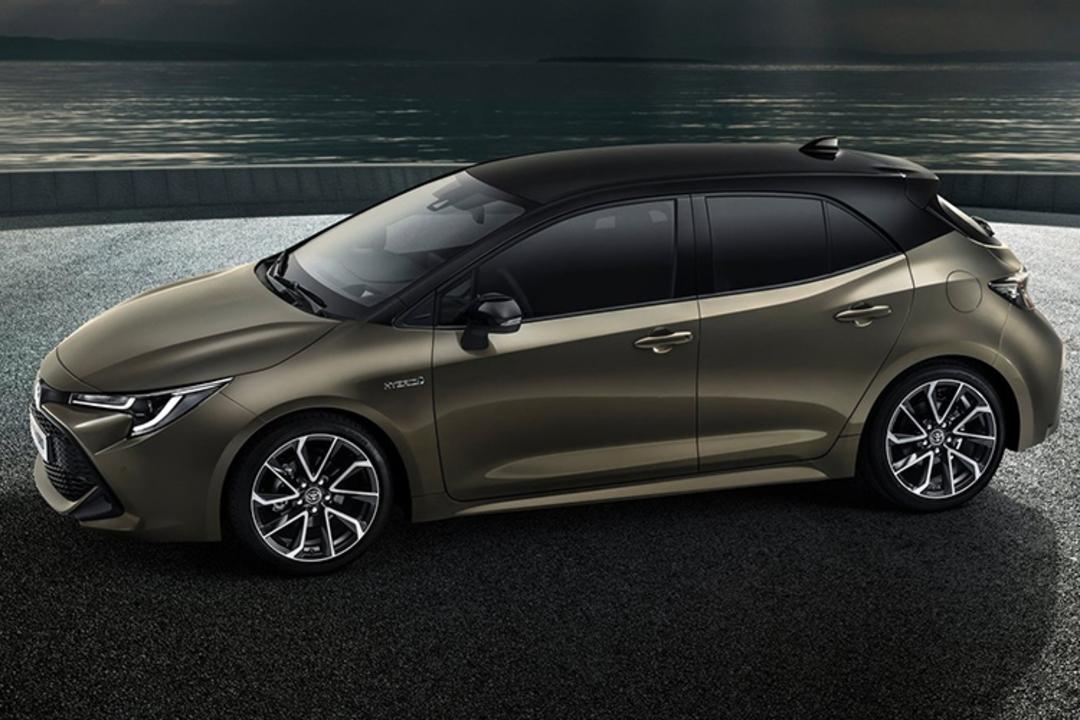  Toyota Auris