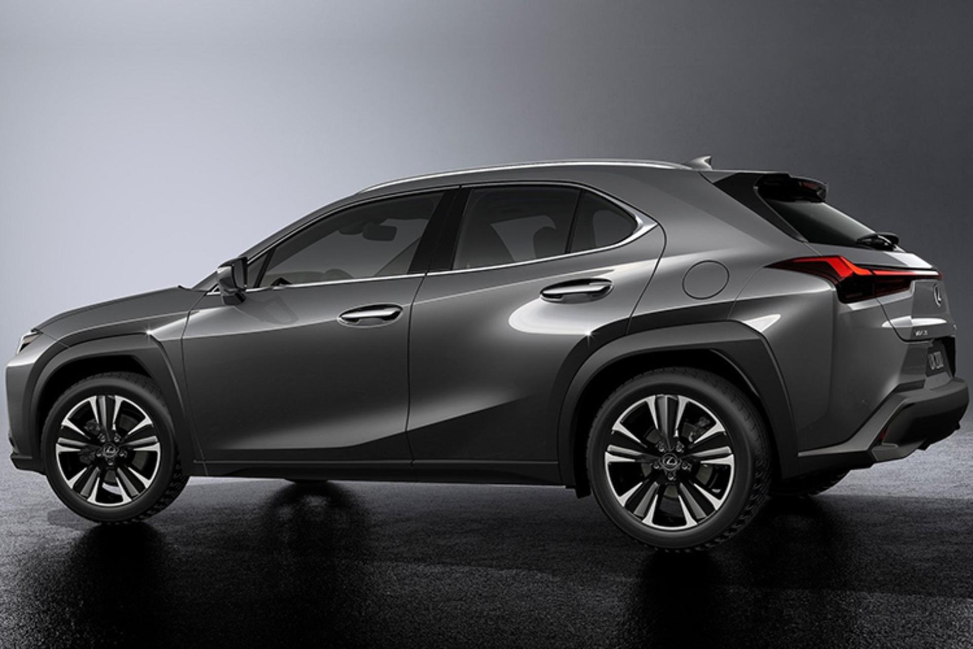LEXUS UX