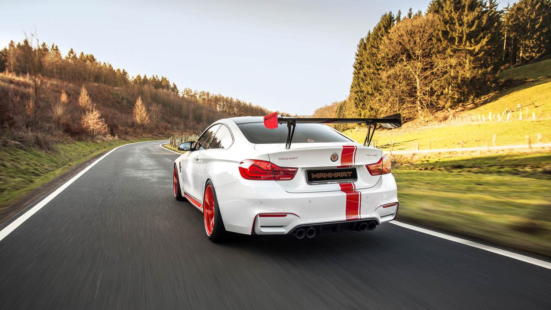 BMW M4 Coupe / کوپه بی‌ام‌و M4 با تیونینگ مانهارت