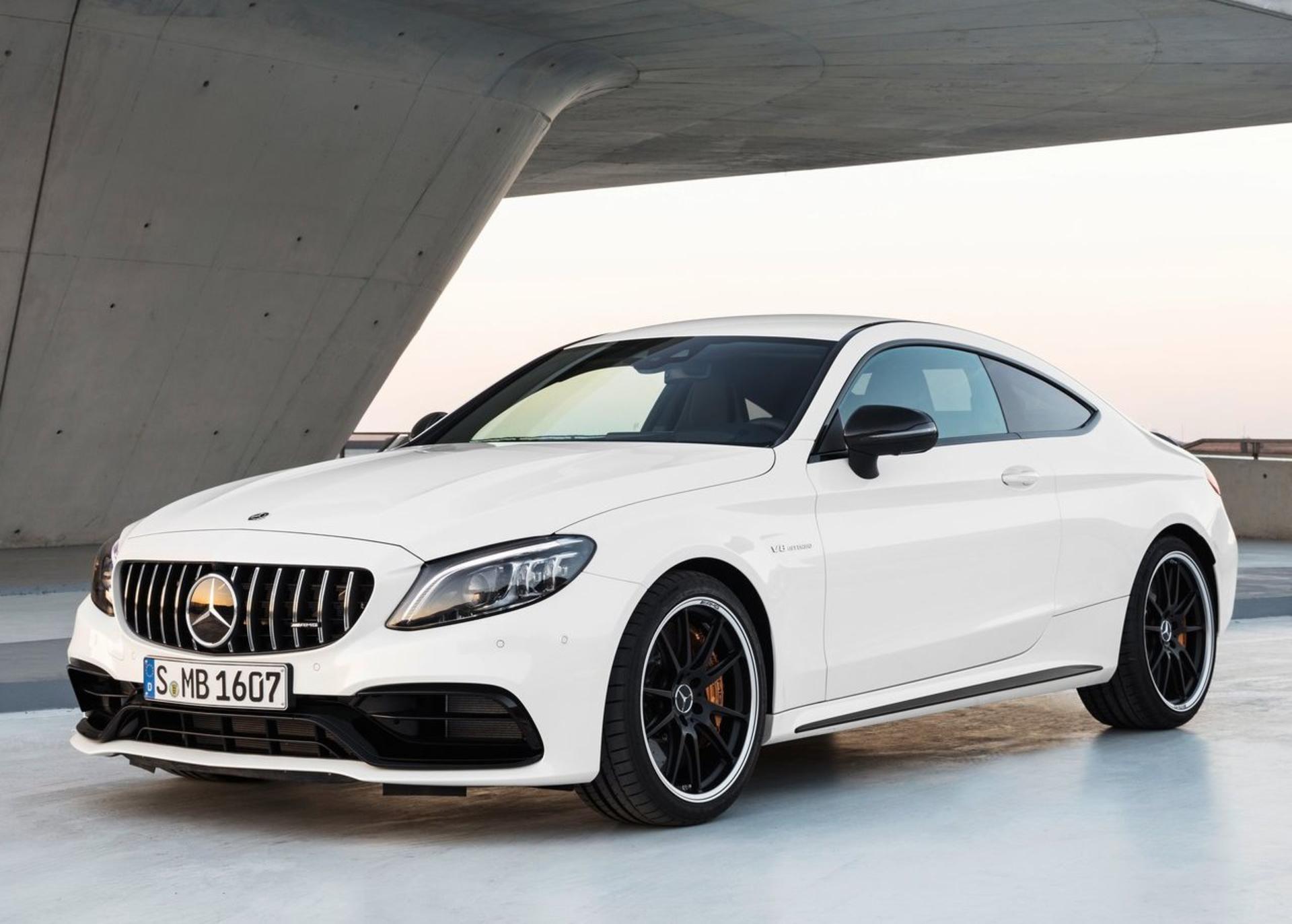 Mercedes-Benz C63 S AMG Coupe