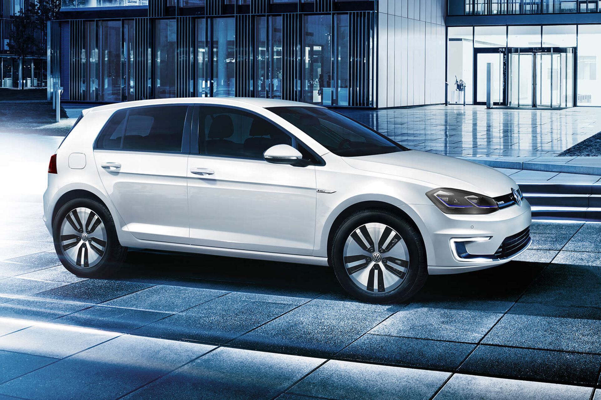 VW e-Gold / گلف برقی