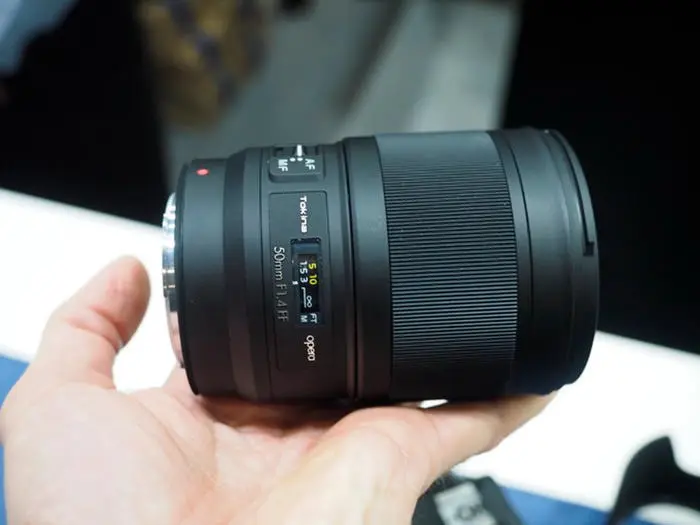 Tokina Opera 50mm F1.4 FF / لنز توکینا اپرا 50mm F1.4 FF