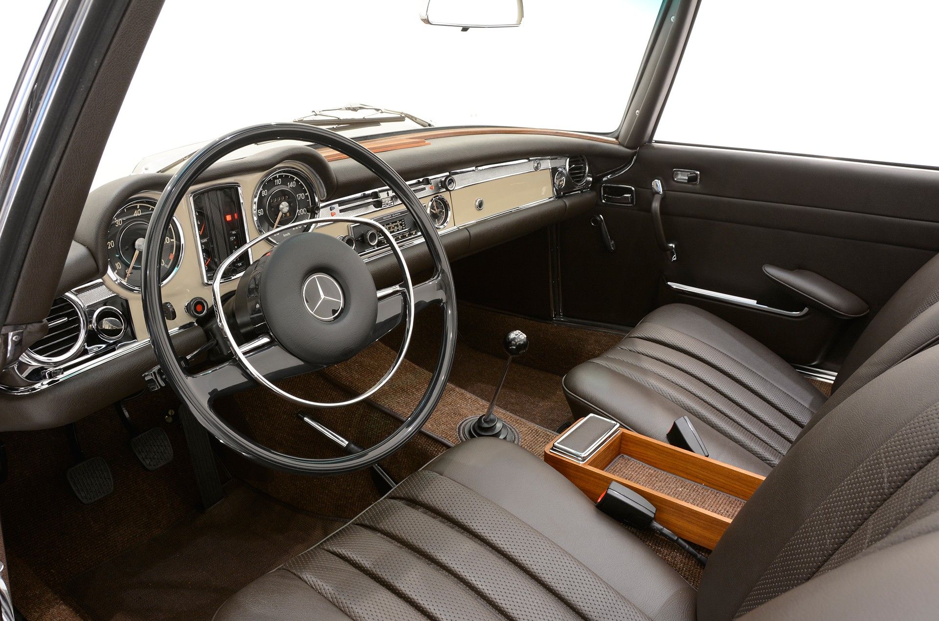 Mercedes Benz classic  280 SL