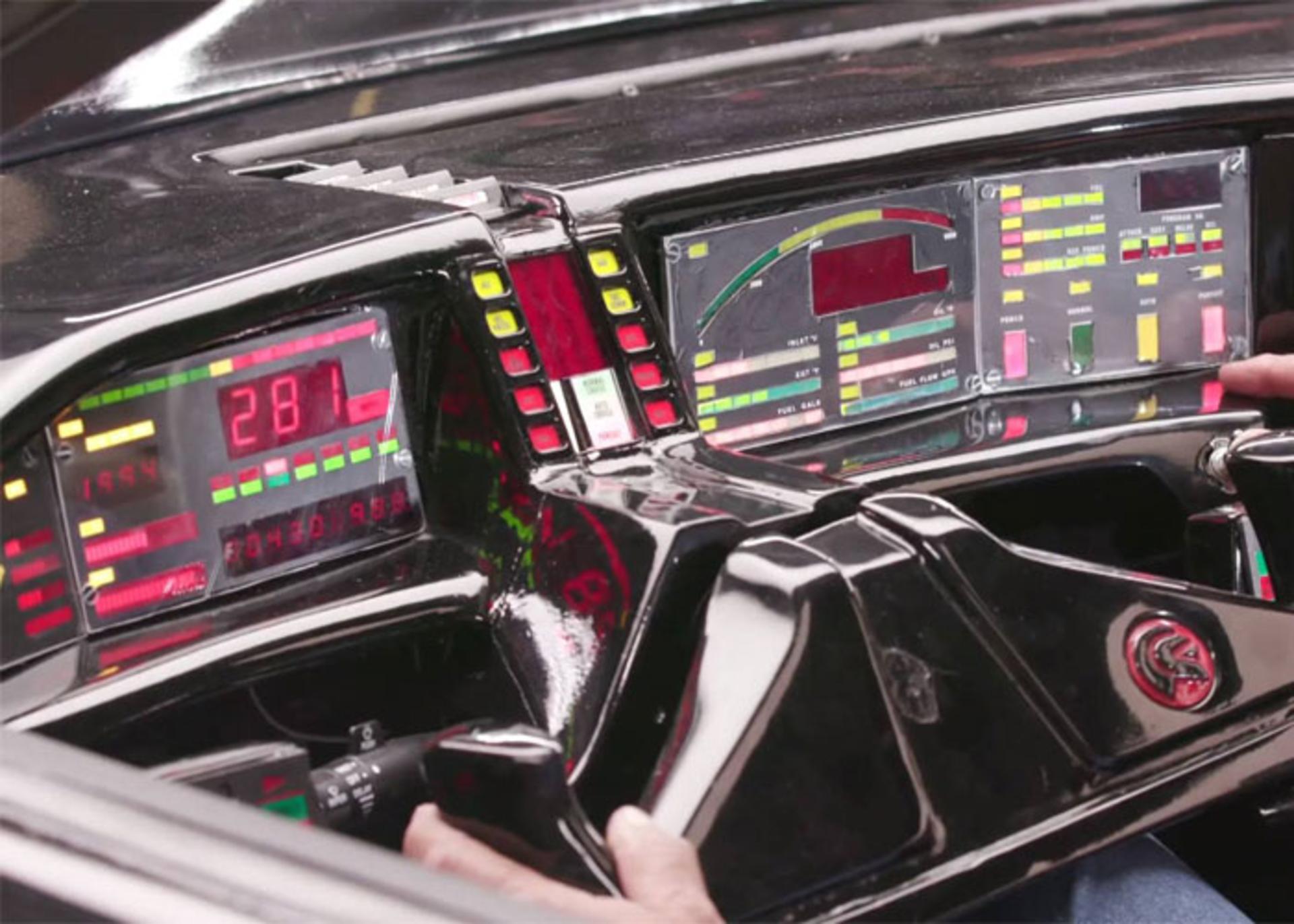 پونتیاک فایربرد KITT سریال نایت رایدر / KITT Pontiac Firebird of Knight Rider Series