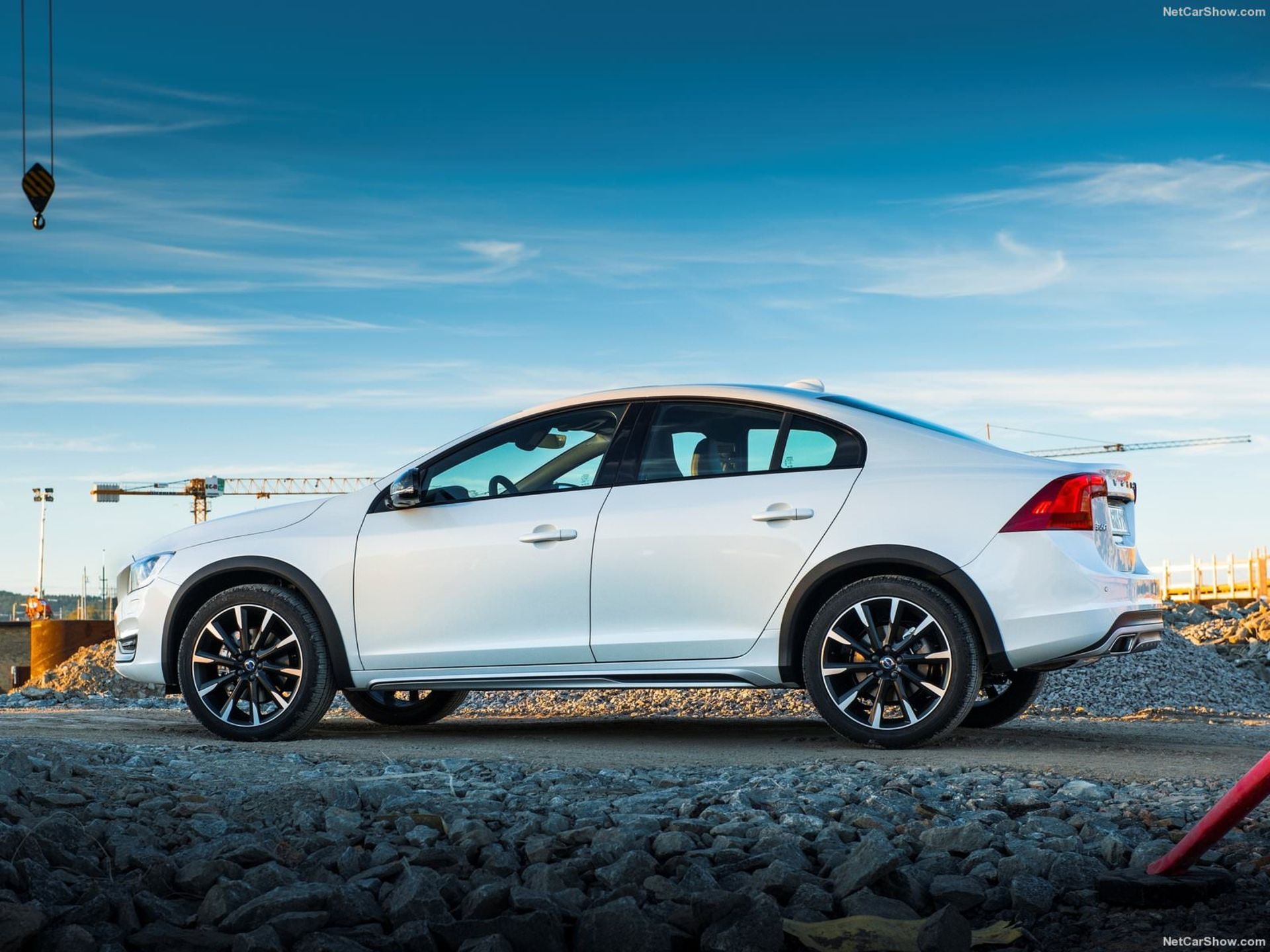 ولوو / Volvo S60