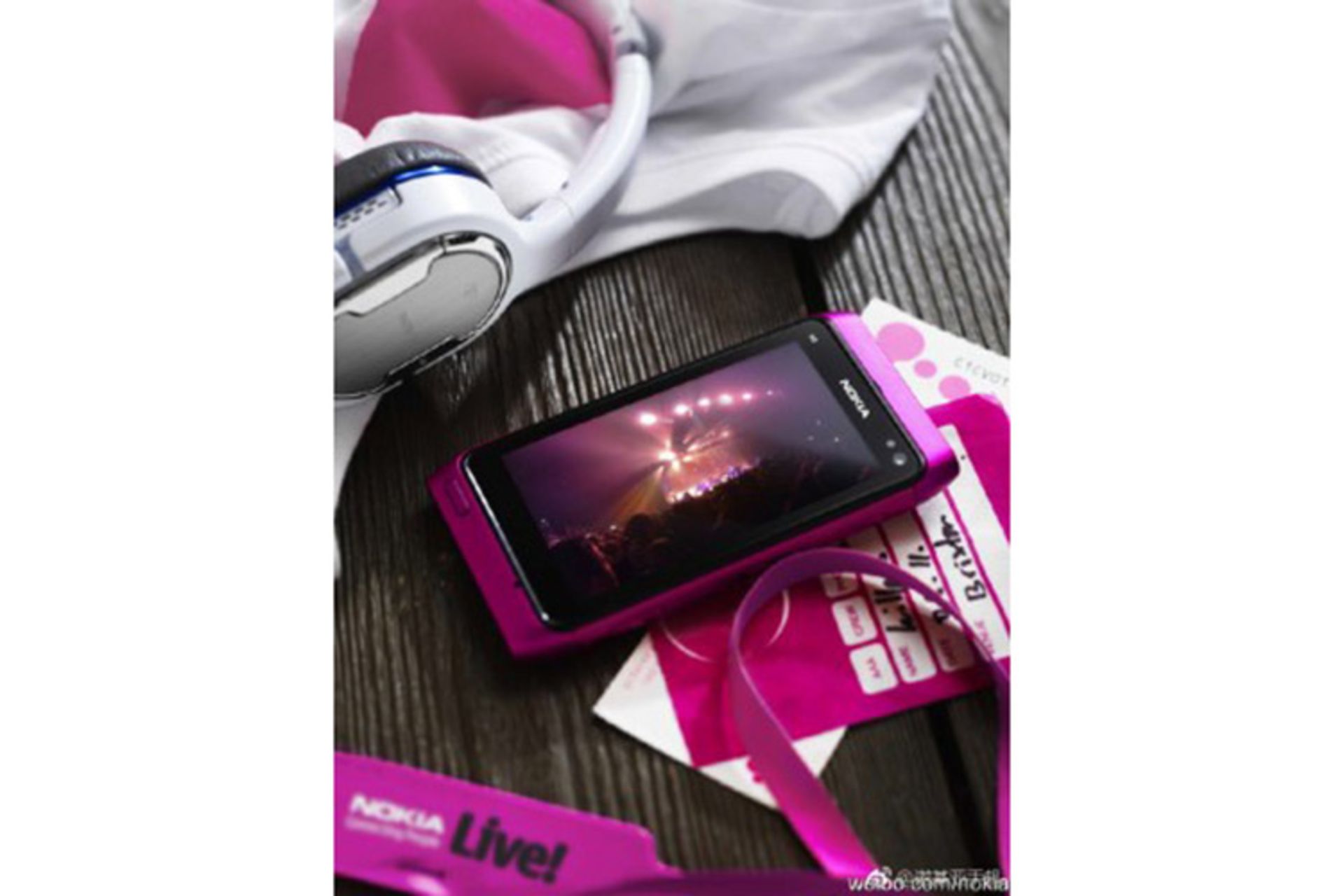 Nokia N8 / نوکیا N8